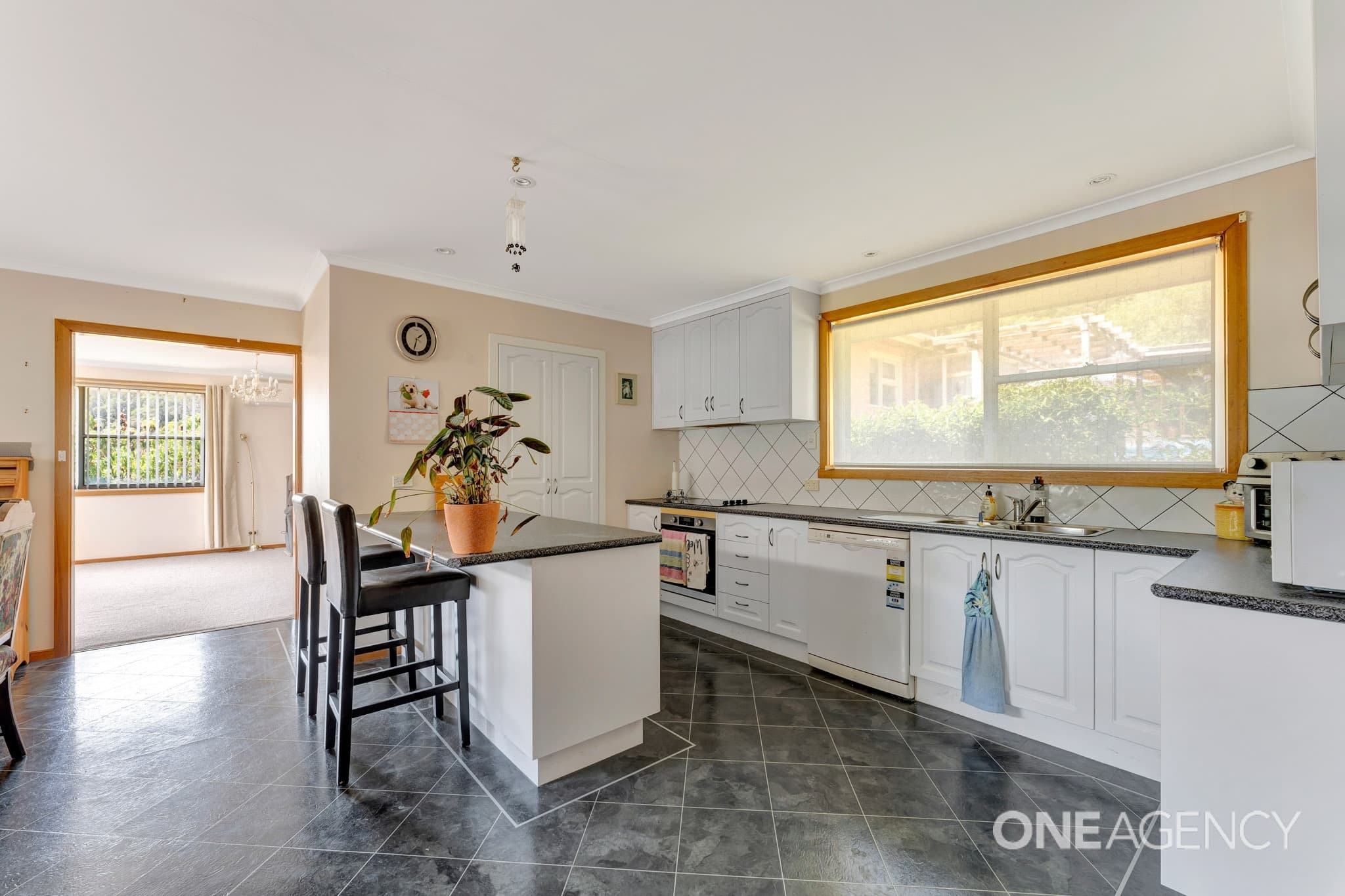 6 Cuprona Road, Heybridge, Heybridge - Thumbnail 4