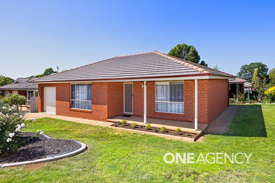 1/44 FAY Avenue, Kooringal, Kooringal - Image 1