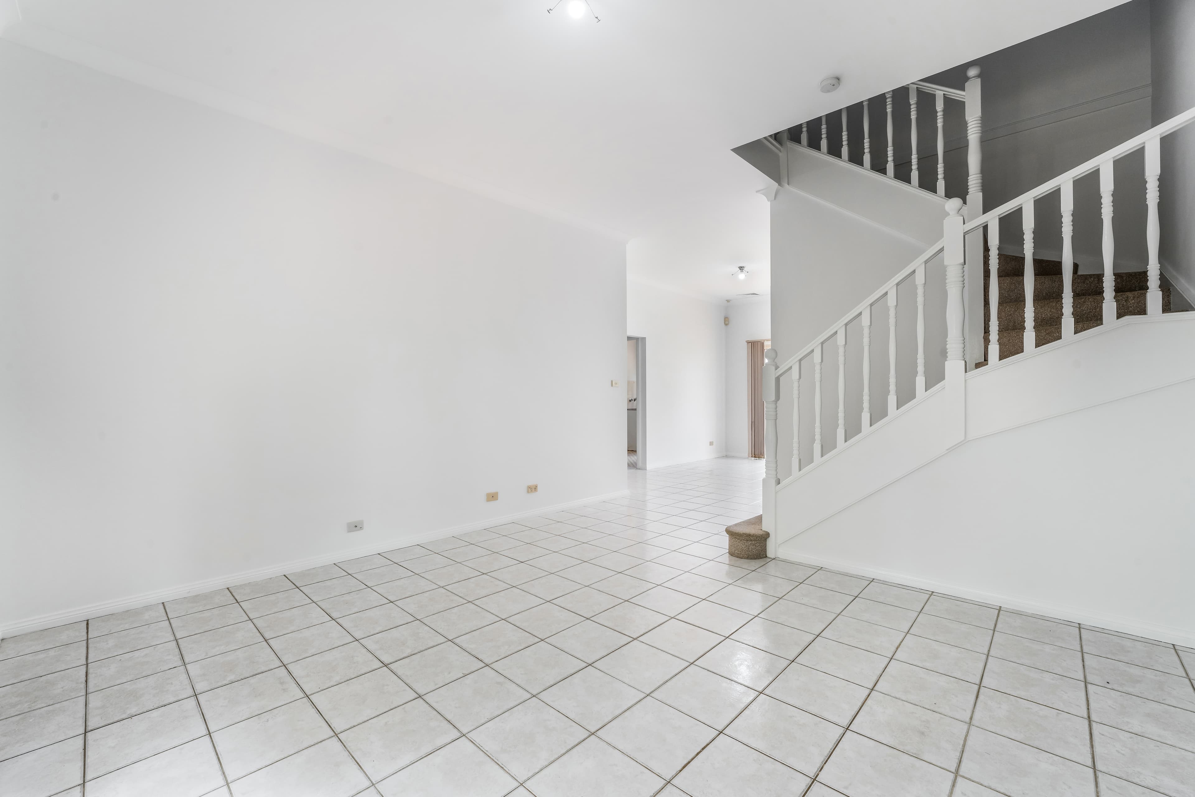 2/167 Epsom Road, Chipping Norton, Chipping Norton - Thumbnail 3