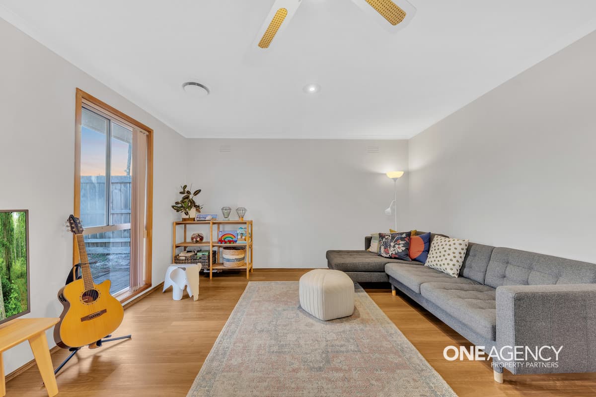 12 Ayr Street, Altona Meadows, Altona Meadows - Thumbnail 4