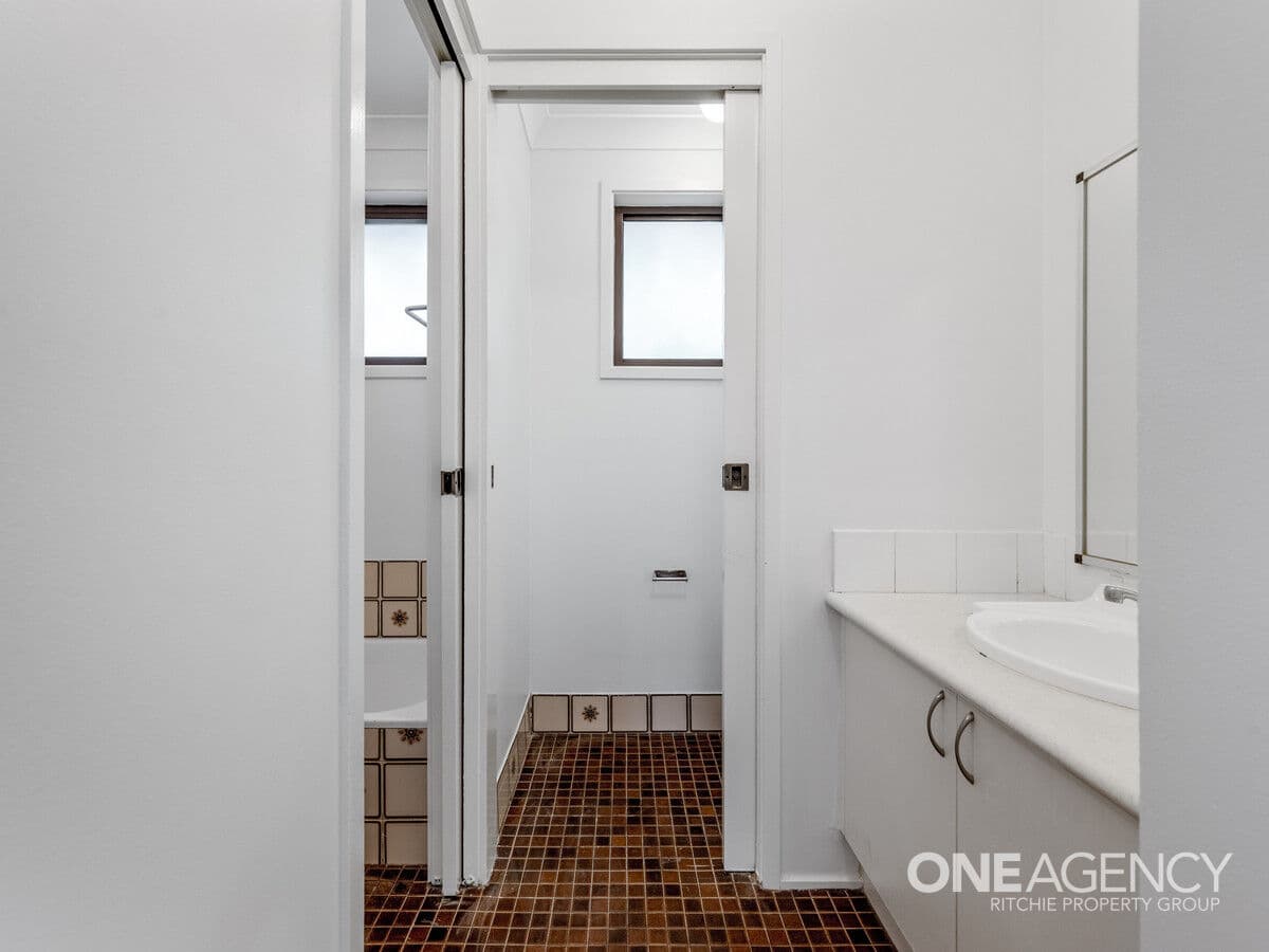 23 Park Road, Springwood, Springwood - Thumbnail 7
