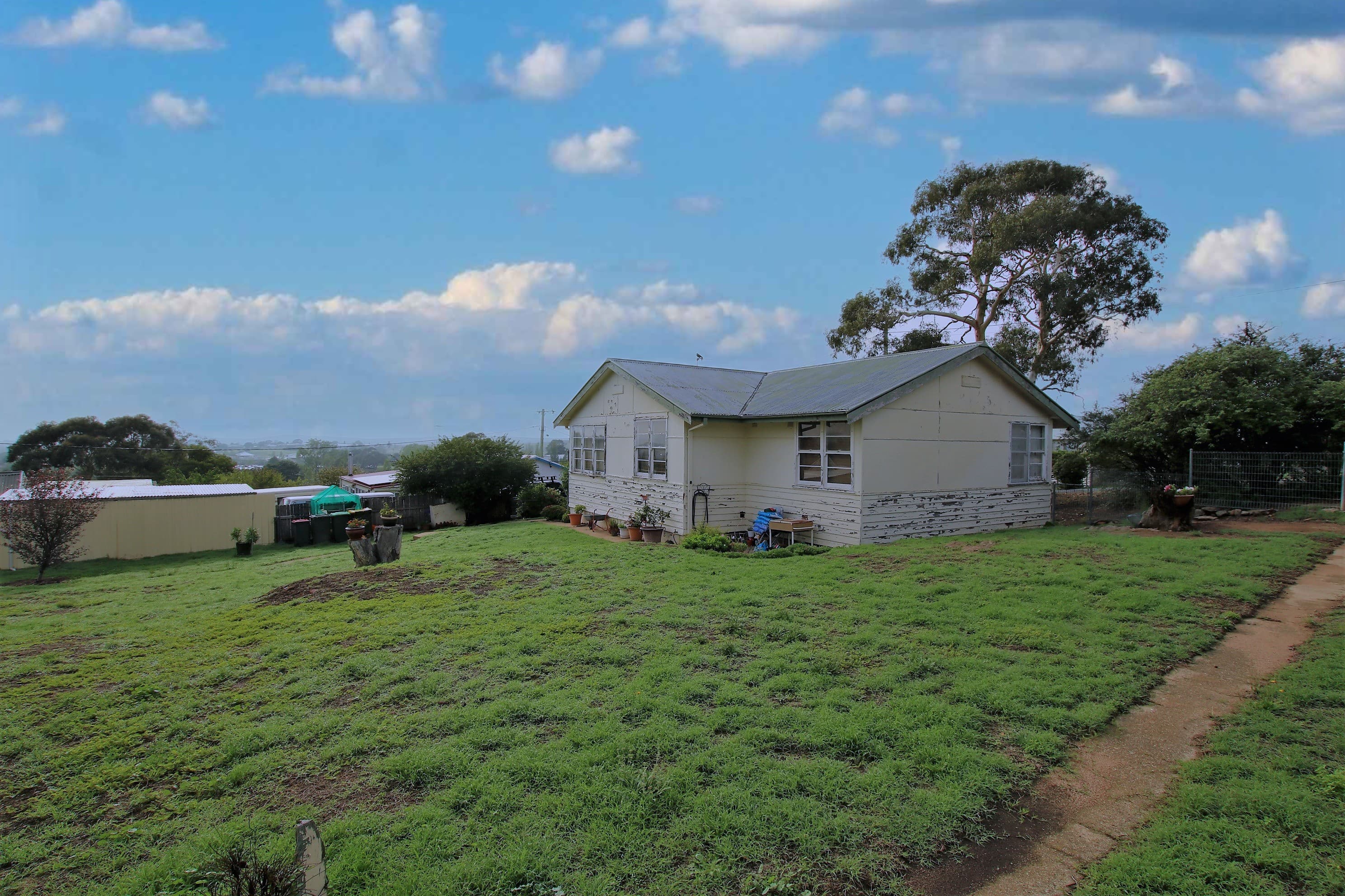2 Babin Place, Cooma, Cooma - Image 1