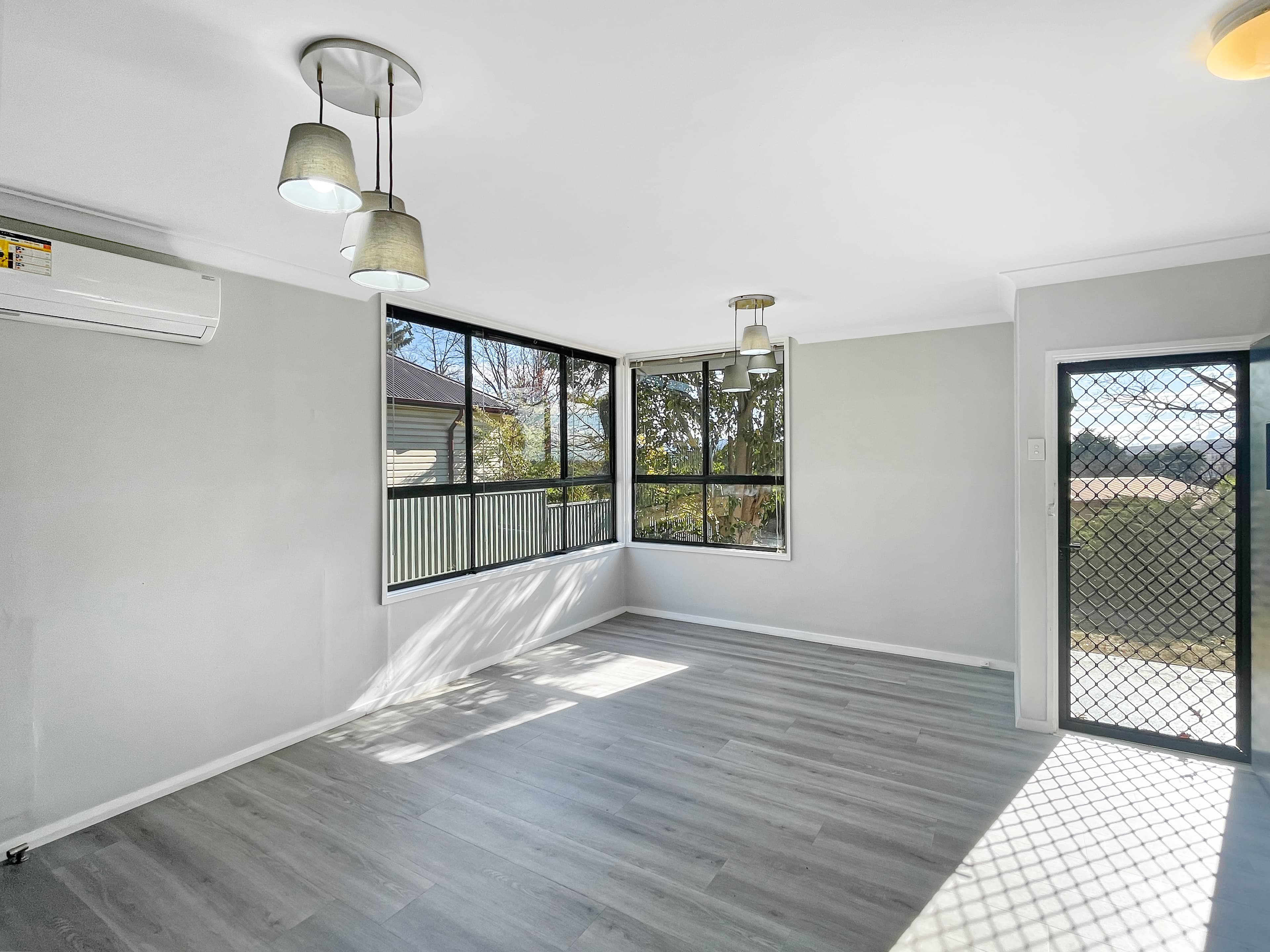 19 Walla Street, Cooma, Cooma - Thumbnail 3
