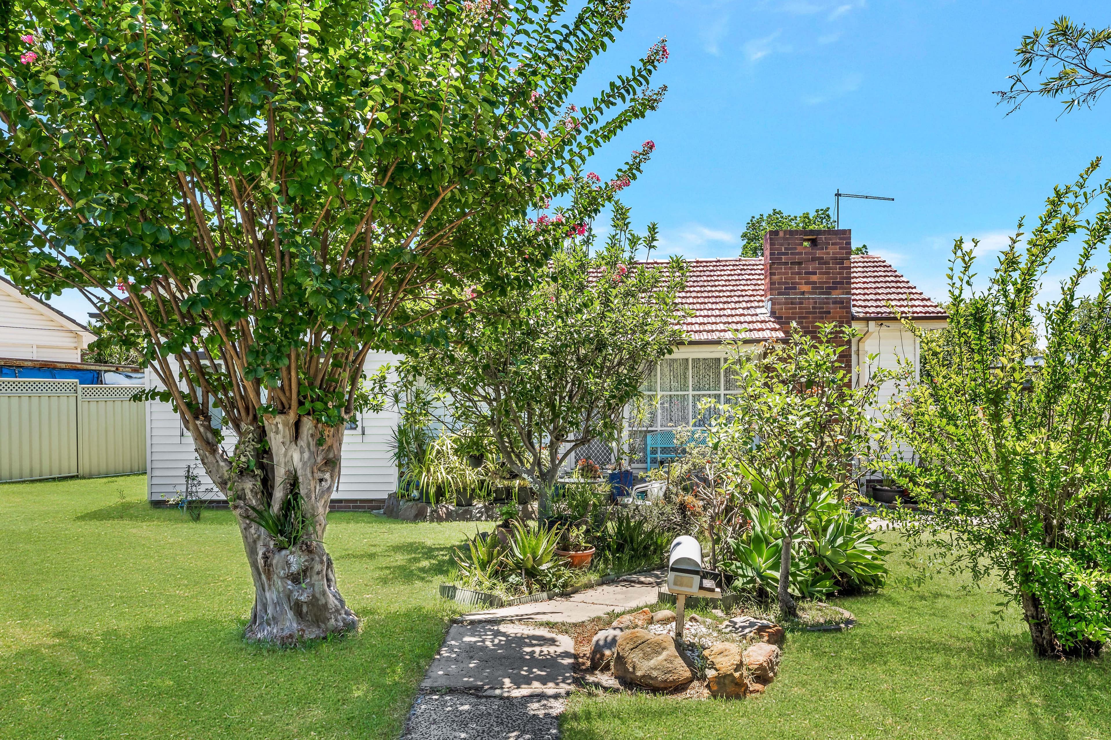 64 Woodlands Road, Liverpool, Liverpool - Thumbnail 2