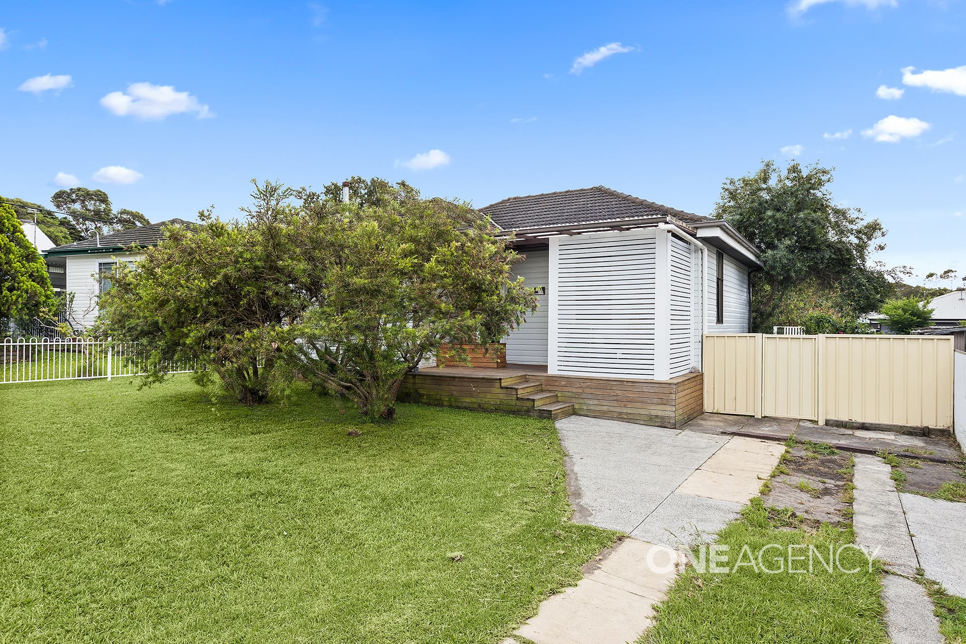 4 Cardiff Street, Berkeley, Berkeley - Image 1