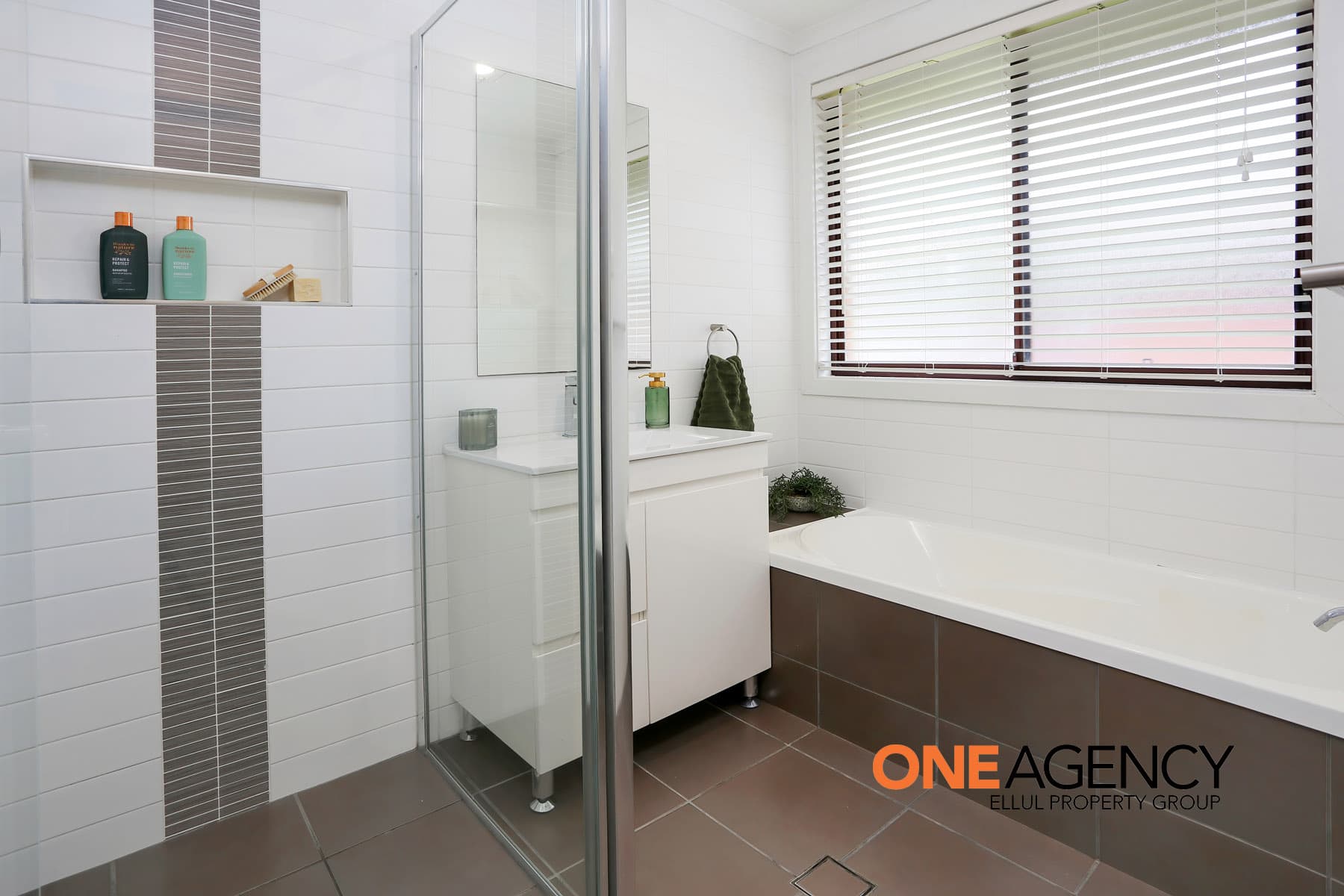 3 Frost Close, St Clair, St Clair - Thumbnail 6