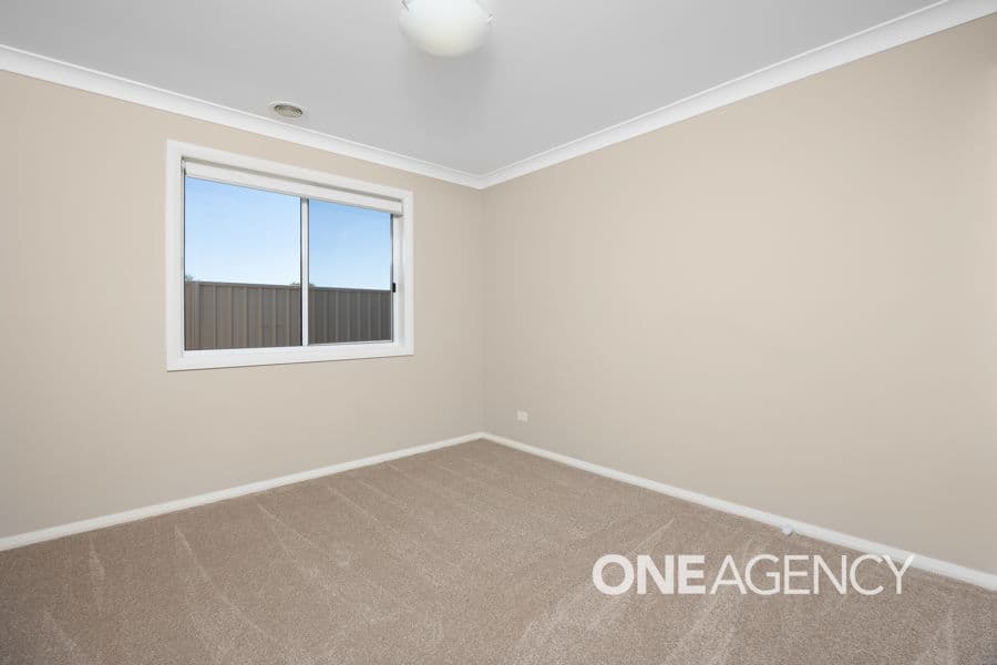 16 BARTON Avenue, Lloyd, Lloyd - Thumbnail 7