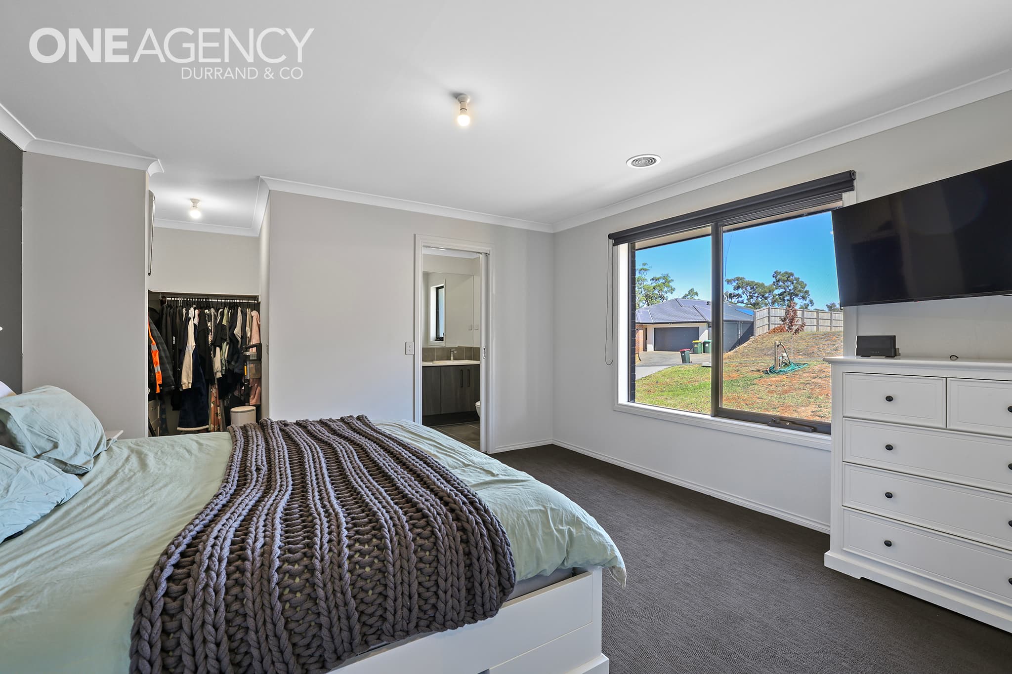 23 Simmental Street, Drouin, Drouin - Thumbnail 8