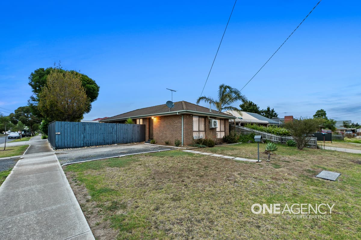 8 Catherine Road, Seabrook, Seabrook - Image 1