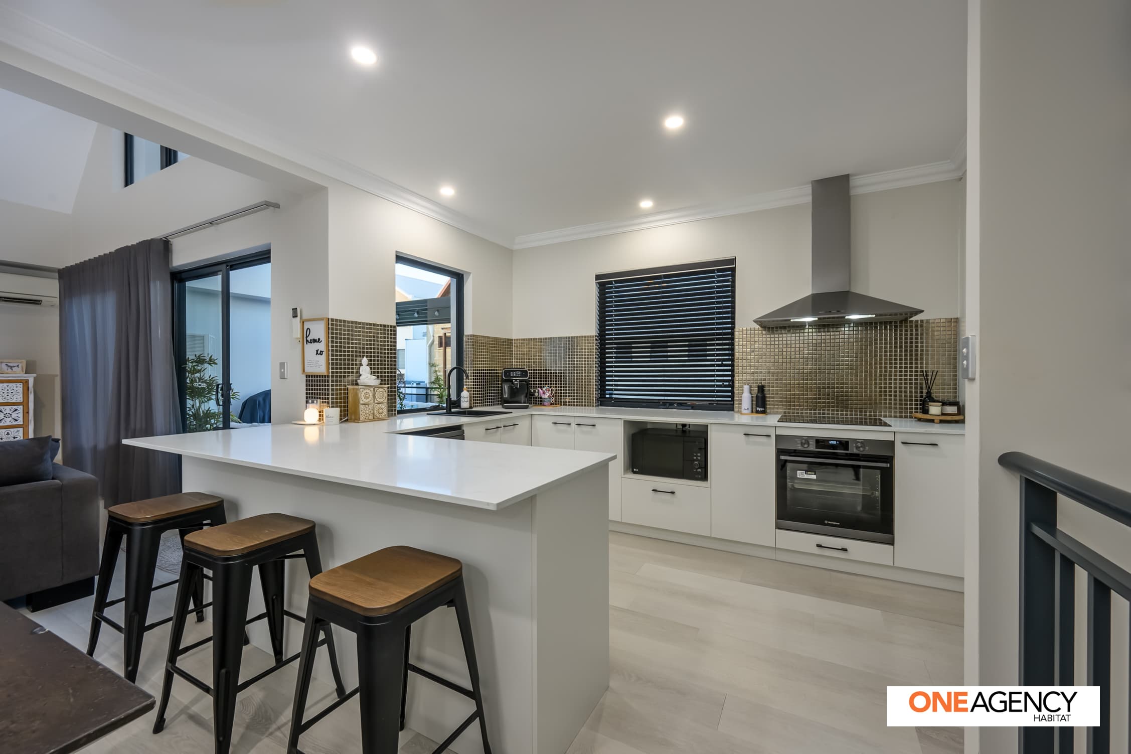 6/30-32 Spinnaker Quays, Mandurah, Mandurah - Thumbnail 6