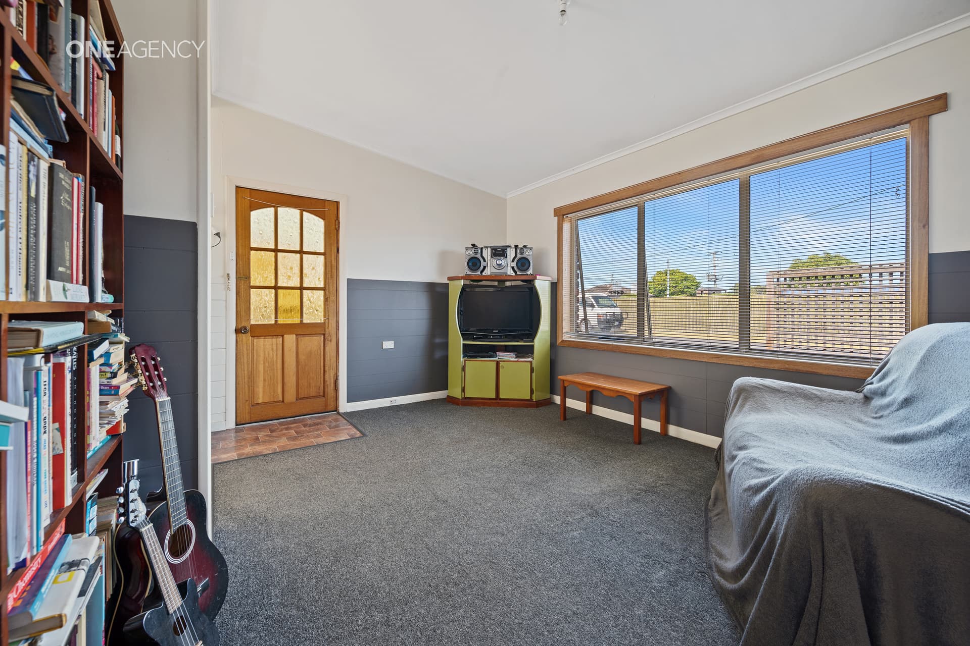 3/2C Moore Street, West Ulverstone, West Ulverstone - Thumbnail 3
