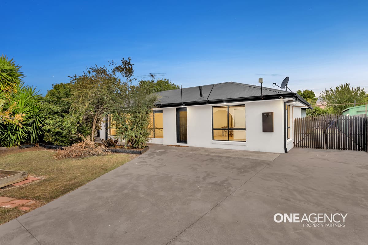 3 Drouin Court, Melton South, Melton South - Image 1