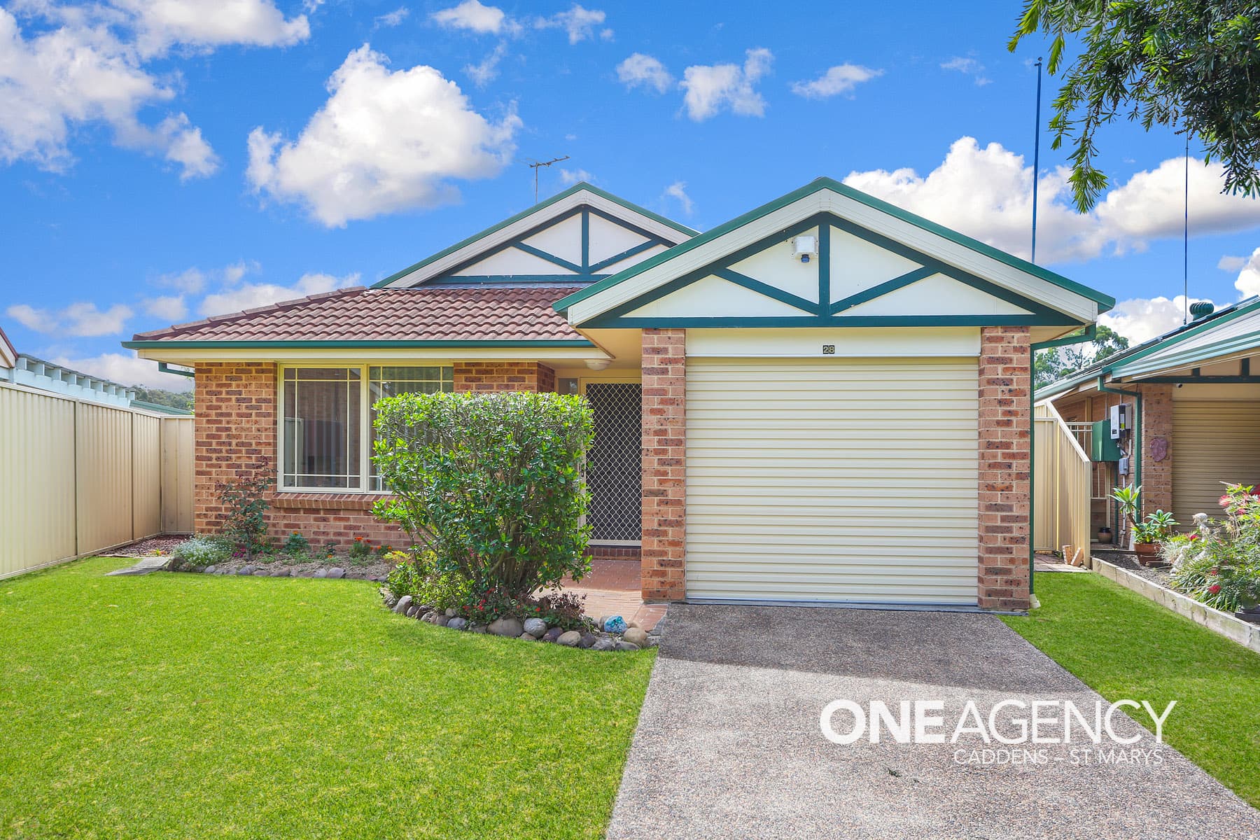 28 Henze Crescent, Claremont Meadows, Claremont Meadows - Image 1