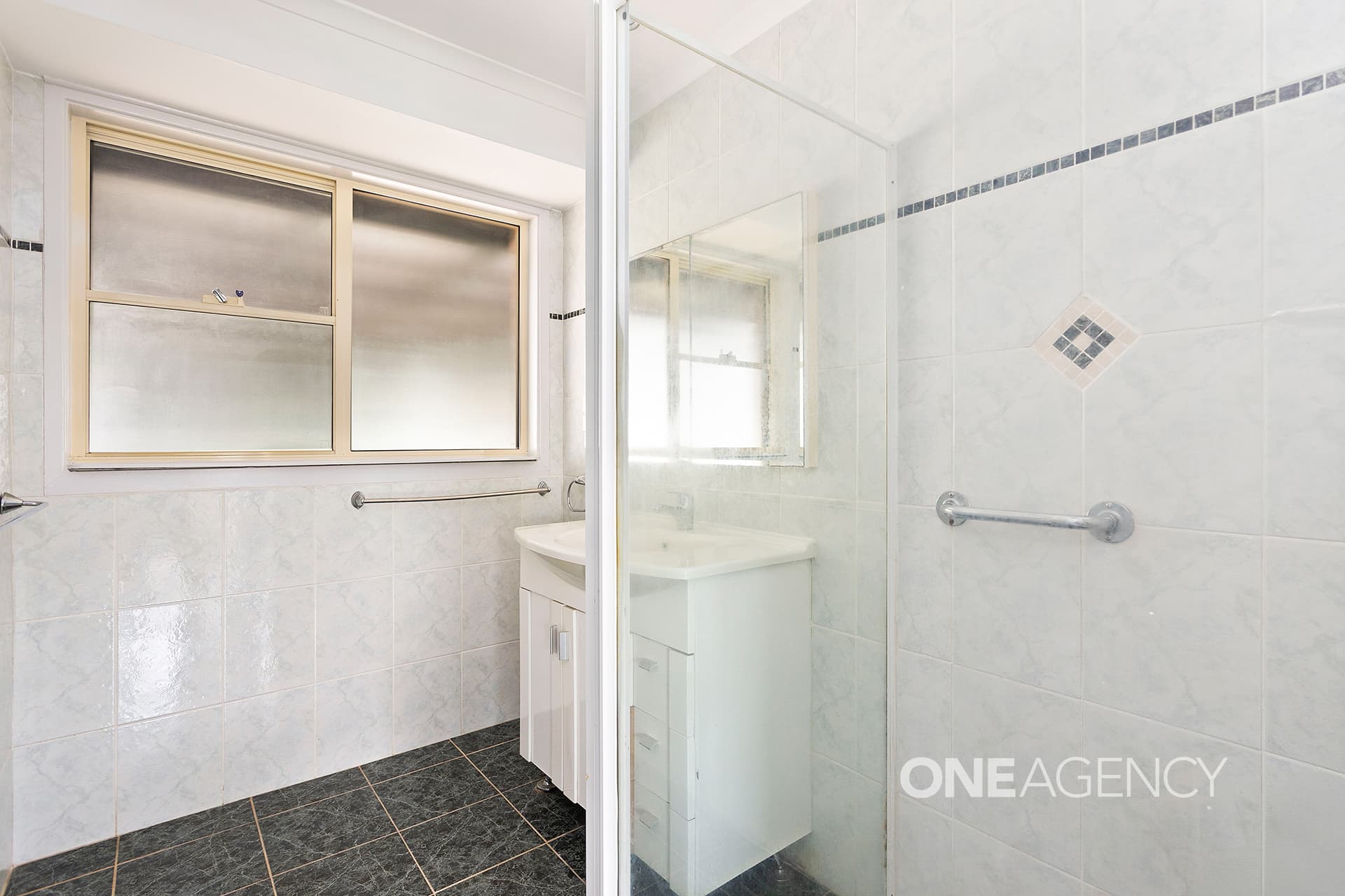 89 Cawdell Drive, Albion Park, Albion Park - Thumbnail 2
