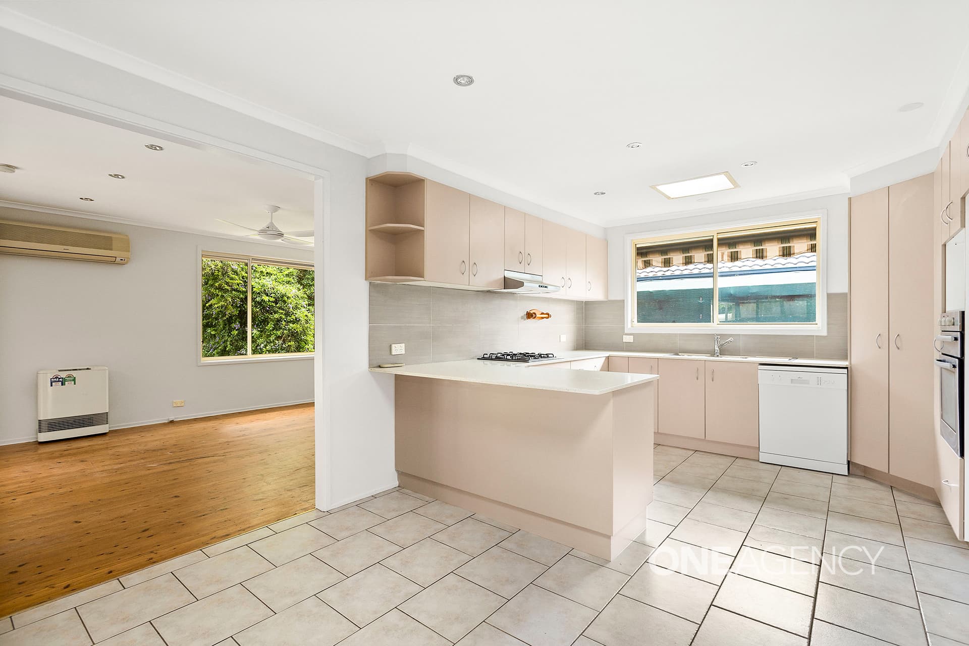 89 Cawdell Drive, Albion Park, Albion Park - Thumbnail 3
