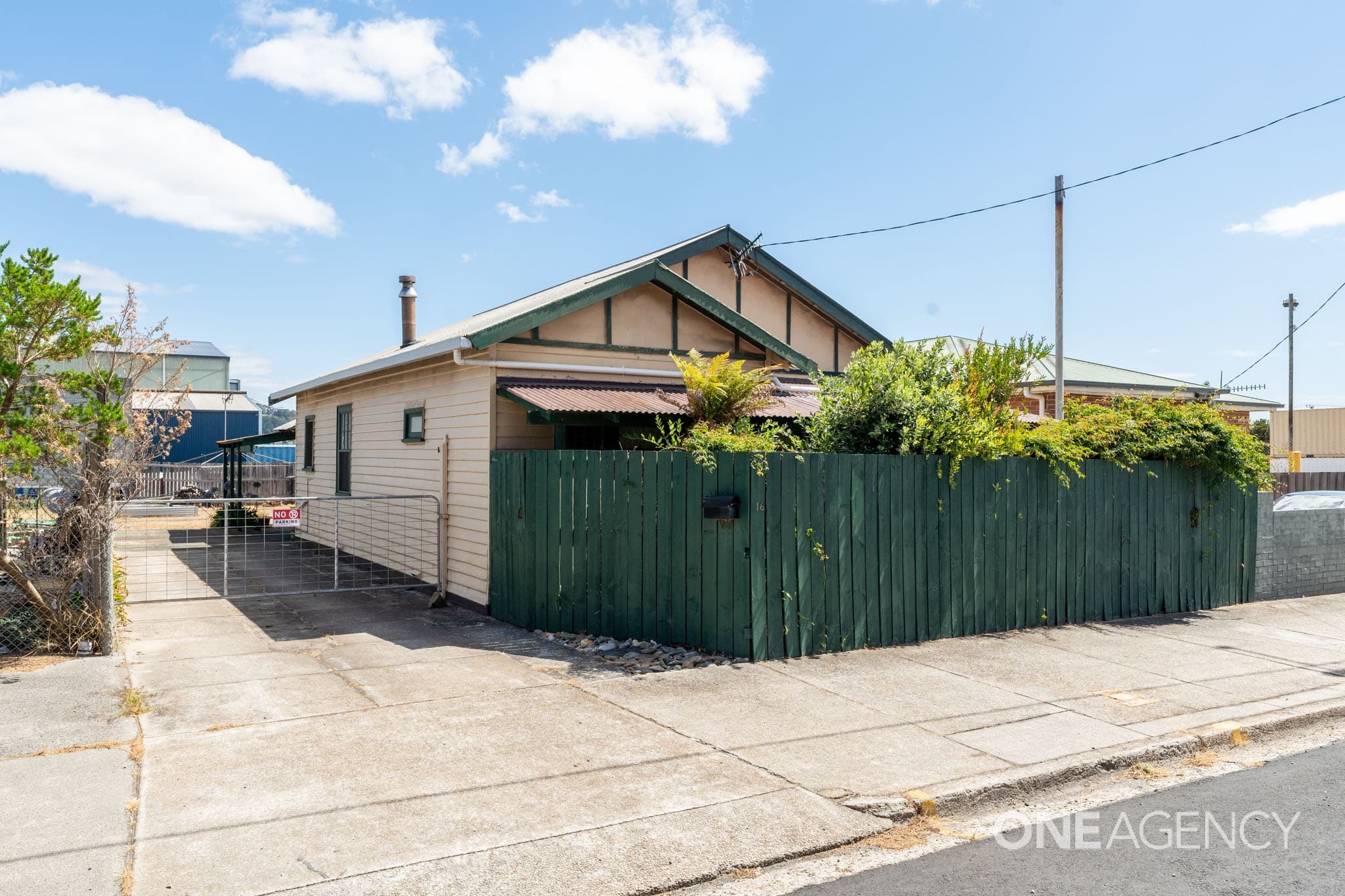 16 Pearl Street, Wivenhoe, Wivenhoe - Thumbnail 2