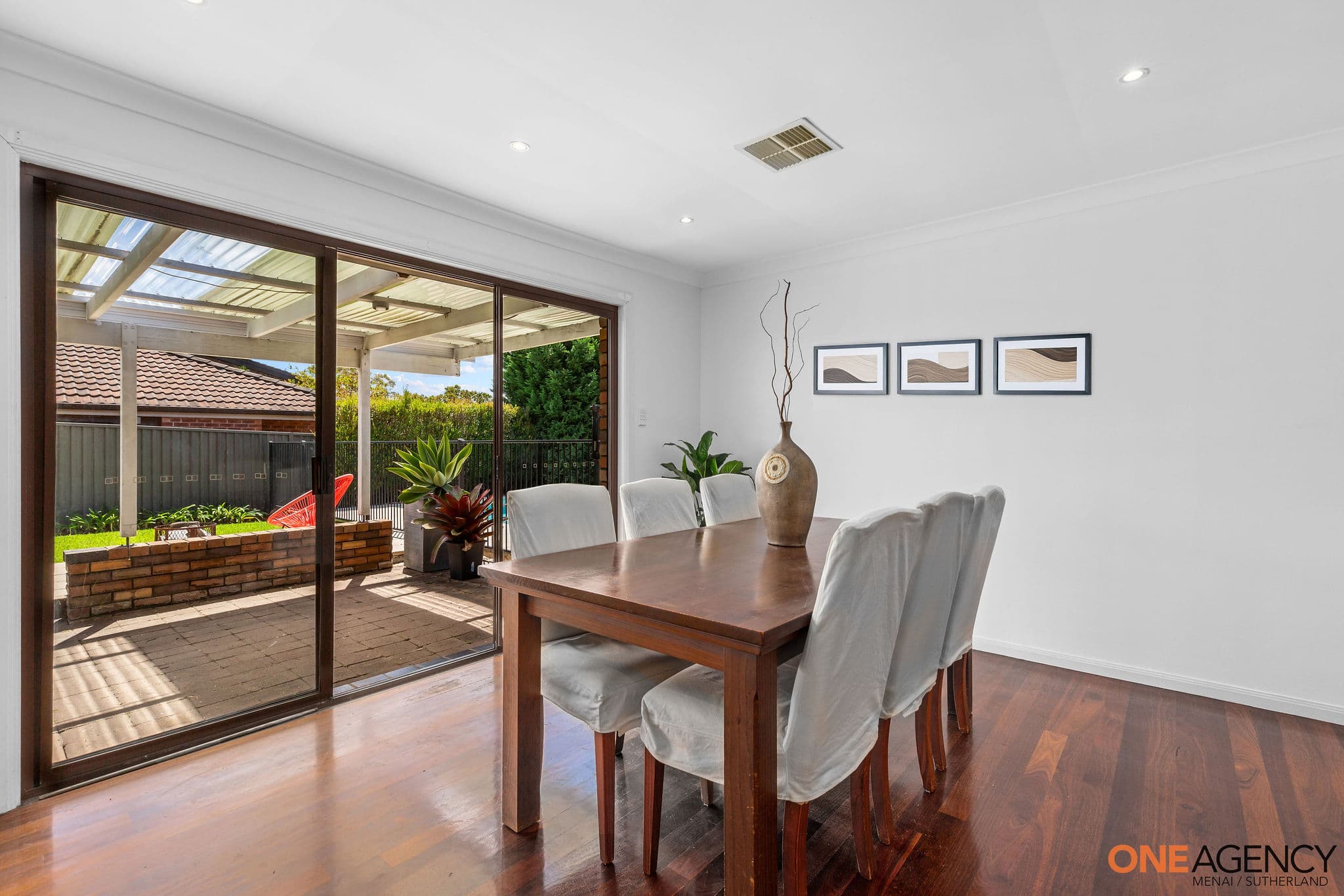 74 Blaxland Drive, Illawong, Illawong - Thumbnail 8