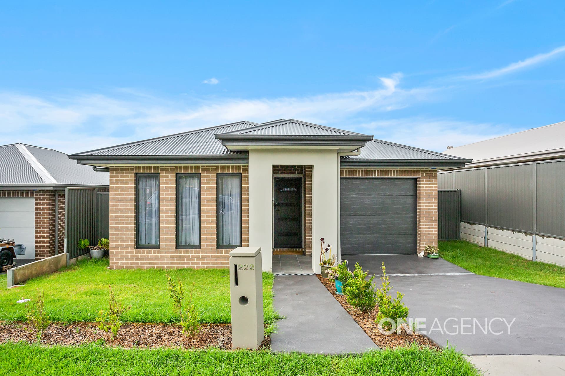 222 North Macquarie Road, Calderwood, Calderwood - Image 1