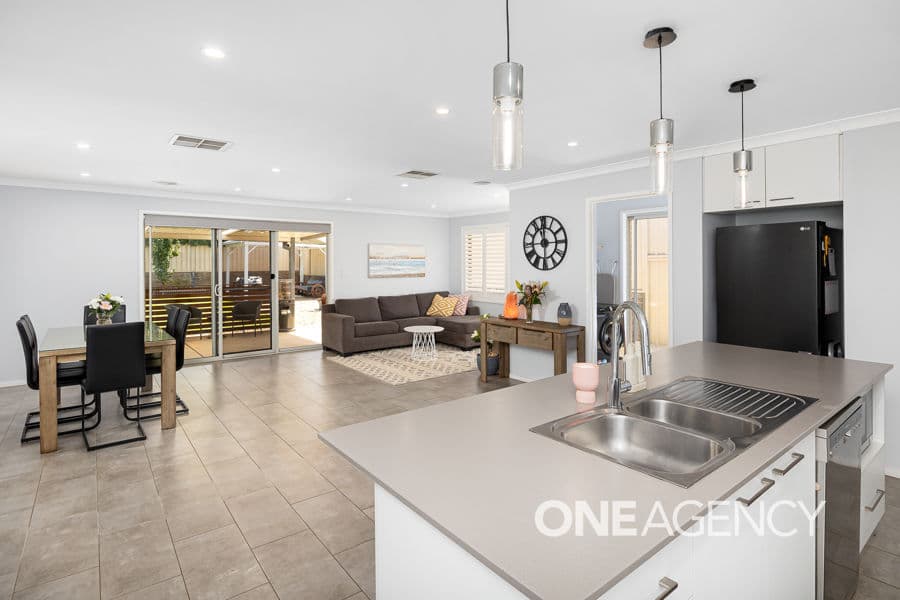 44 ROSS Parkway, Gobbagombalin, Gobbagombalin - Thumbnail 2