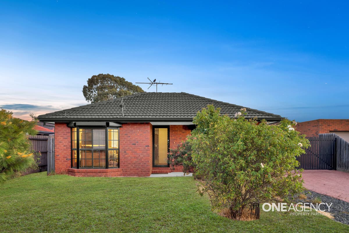 9 Thompson Court, Altona Meadows, Altona Meadows - Thumbnail 2