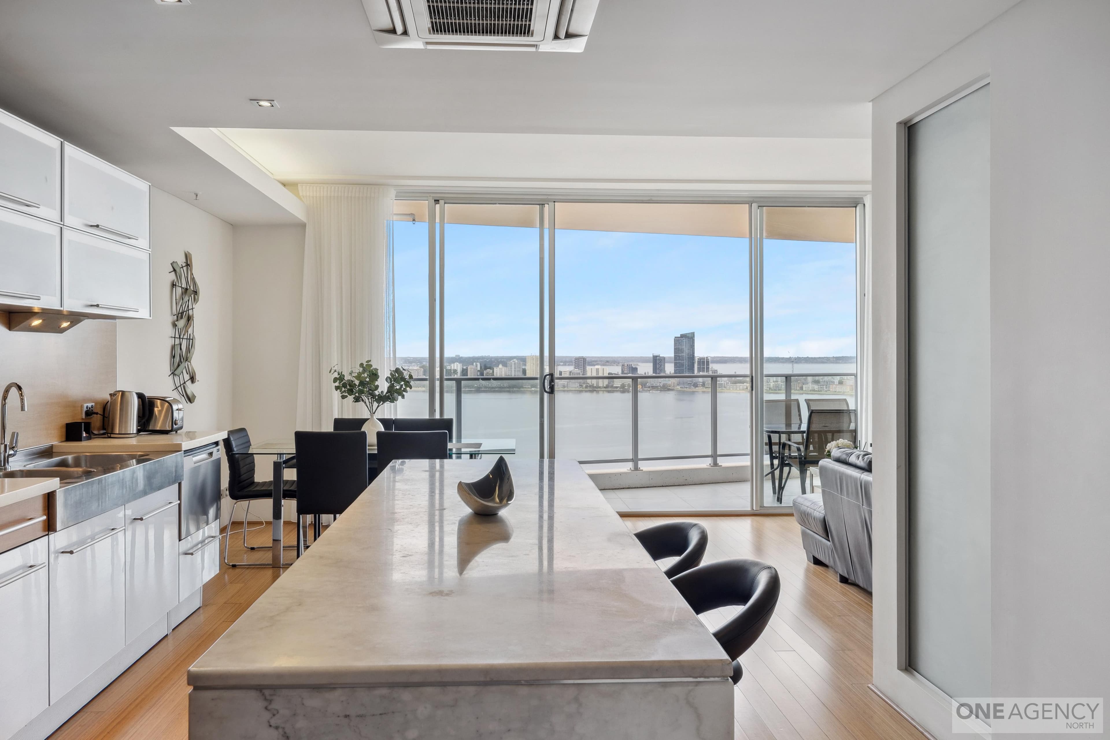 135/22 St Georges Terrace, Perth, Perth - Thumbnail 2