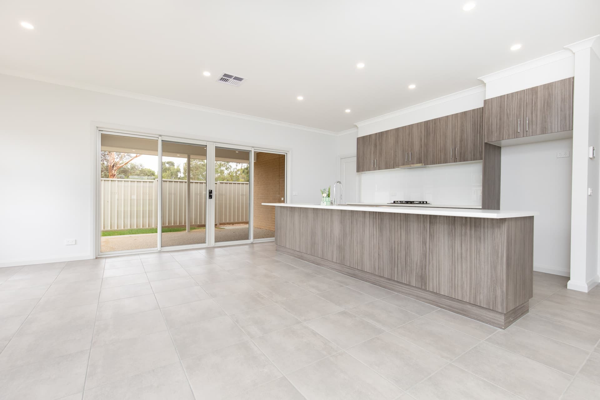 77 Ronald Street, Robinvale, Robinvale - Thumbnail 5