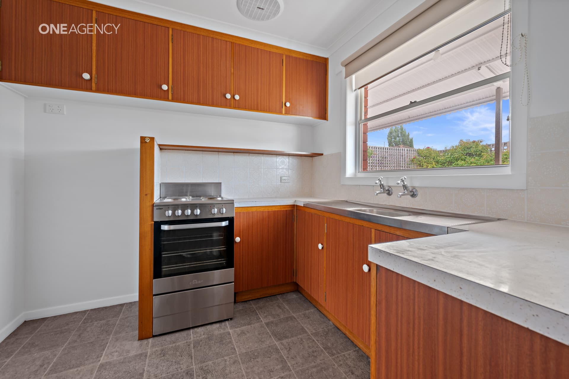 5/2A Jermyn Street, Ulverstone, Ulverstone - Thumbnail 3