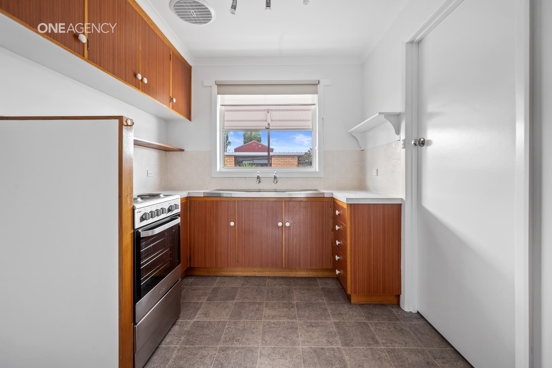 5/2A Jermyn Street, Ulverstone, Ulverstone - Thumbnail 4