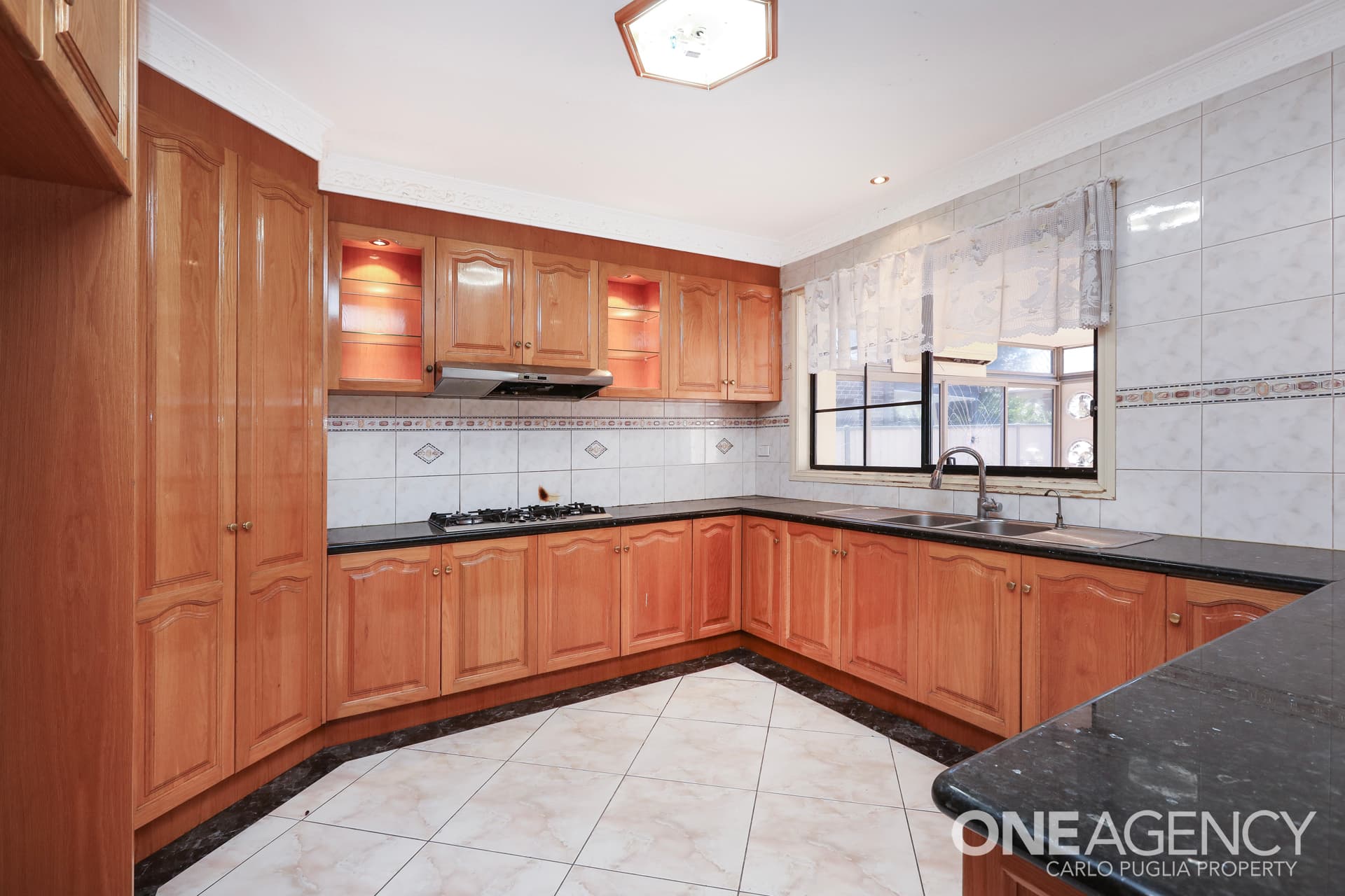 11 Taniyha Place, Sunshine North, Sunshine North - Thumbnail 6