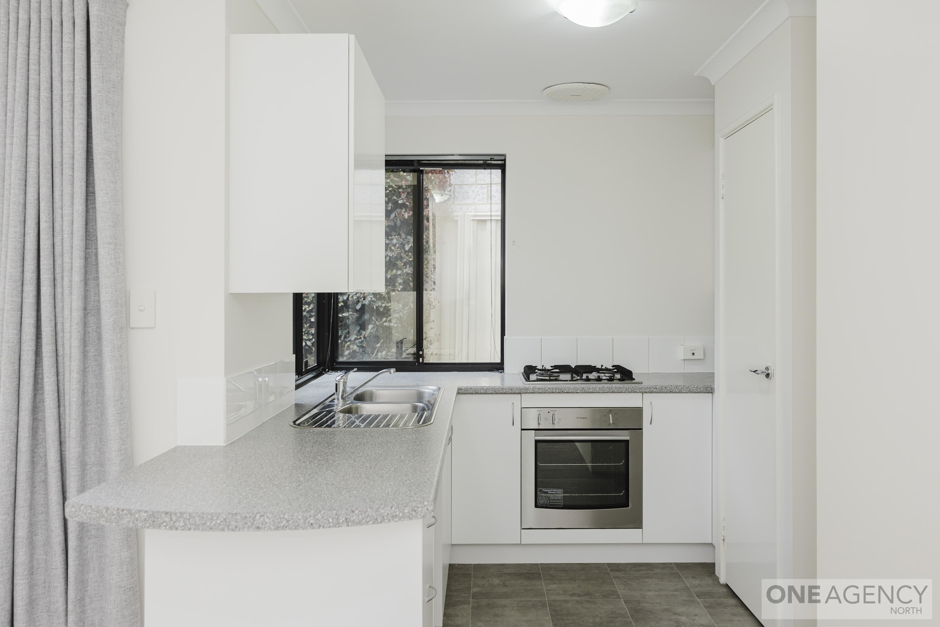 146C Arkana Road, Westminster, Westminster - Thumbnail 4