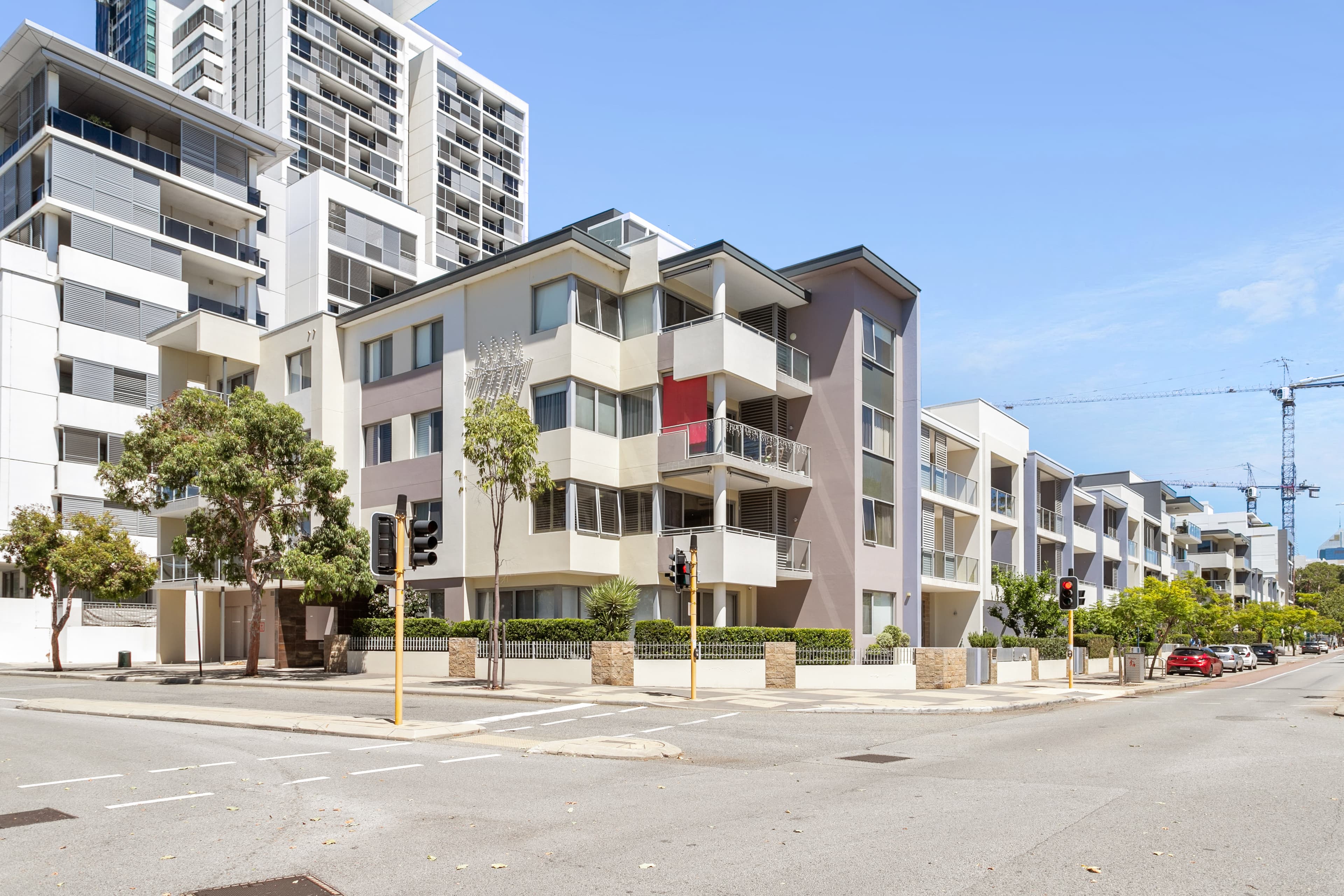 2/1 Erskine Link, East Perth, East Perth - Thumbnail 3