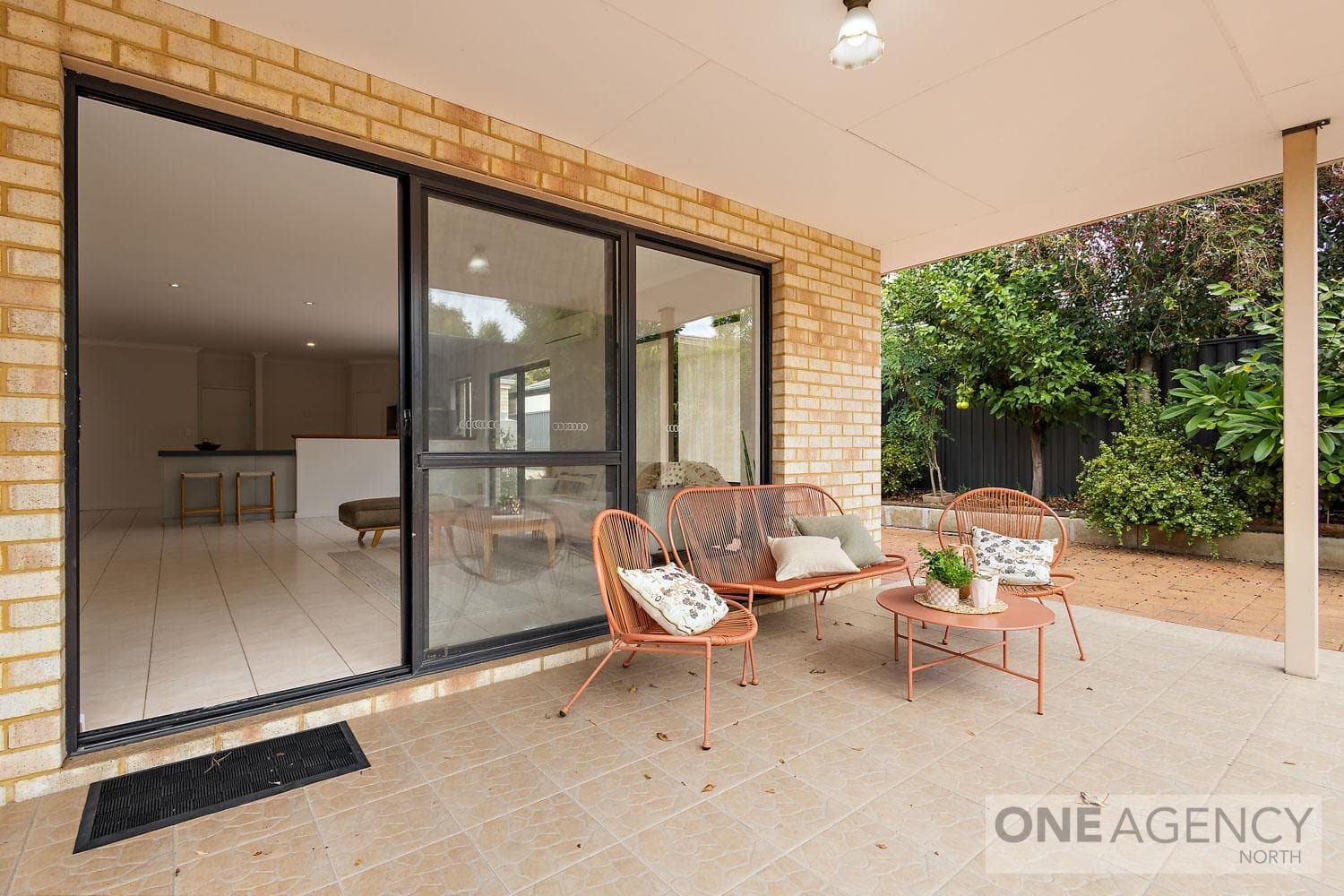 9 Octagon Gardens, Aveley, Aveley - Thumbnail 6
