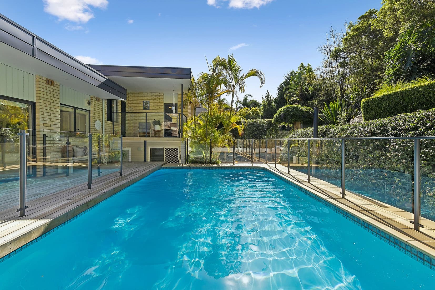 24 Roscommon Crescent, Killarney Heights, Killarney Heights - Thumbnail 4
