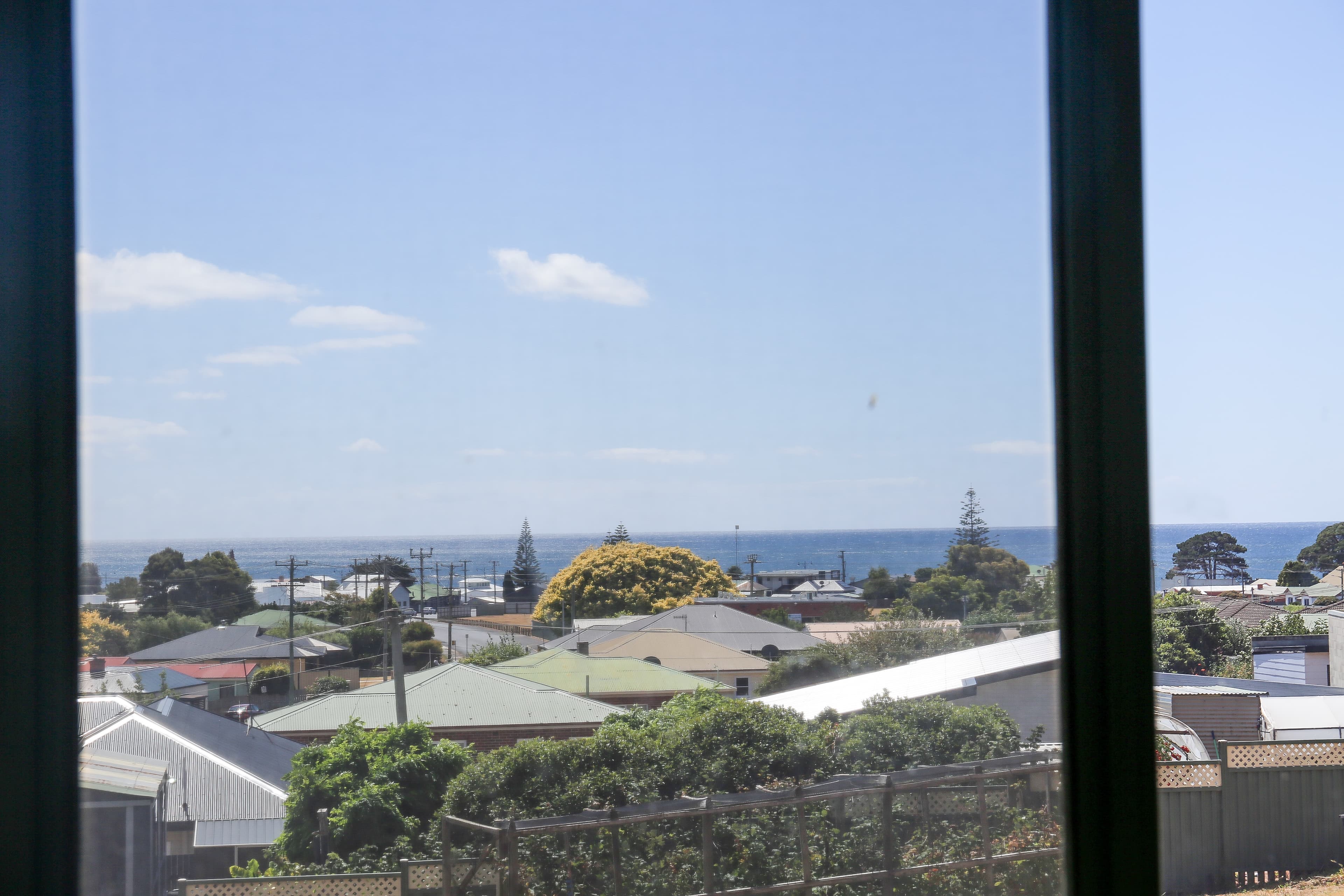 39 Ironcliffe Road, Penguin, Penguin - Thumbnail 5