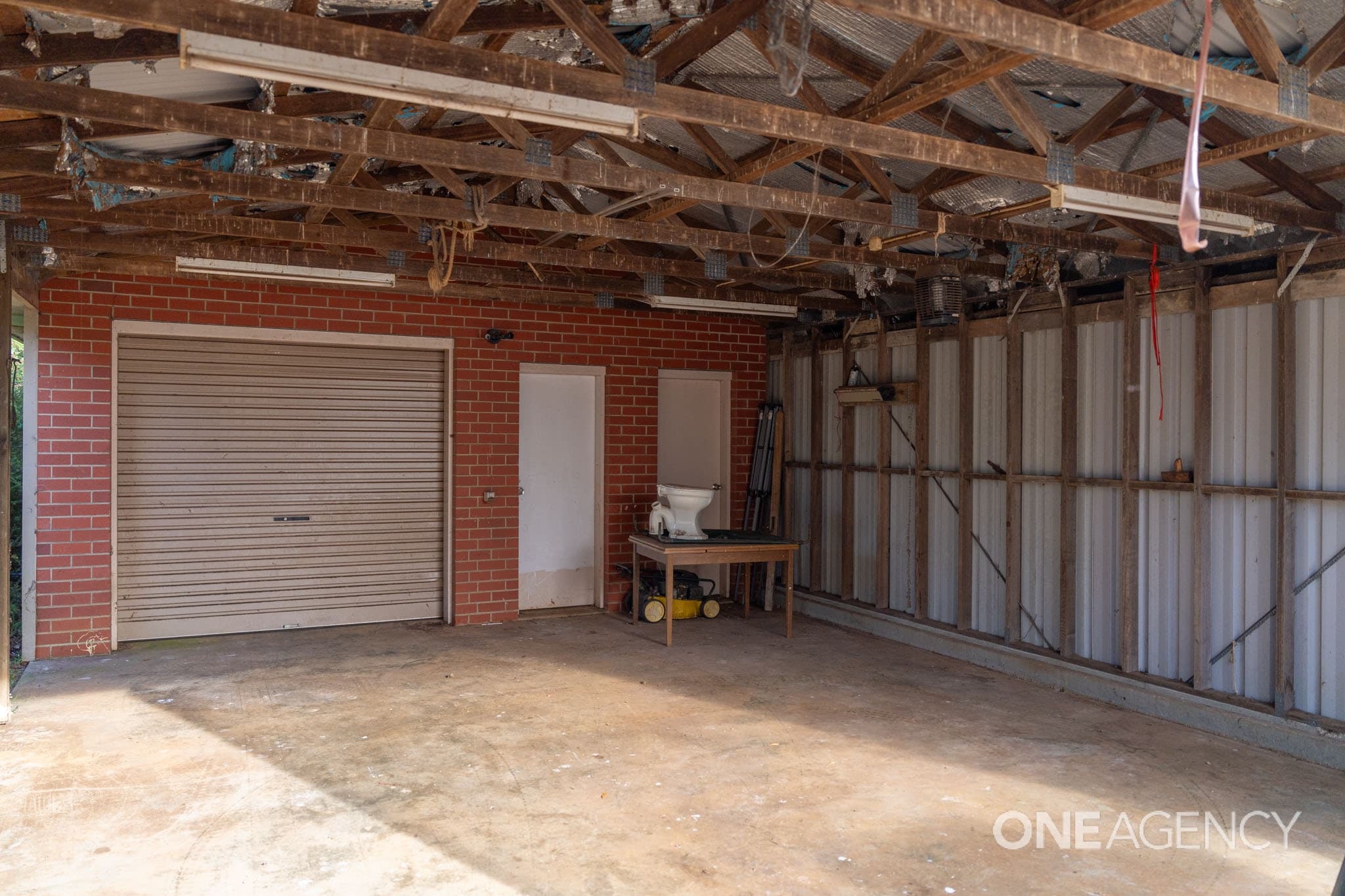 400 Stowport Road, Stowport, Stowport - Thumbnail 6