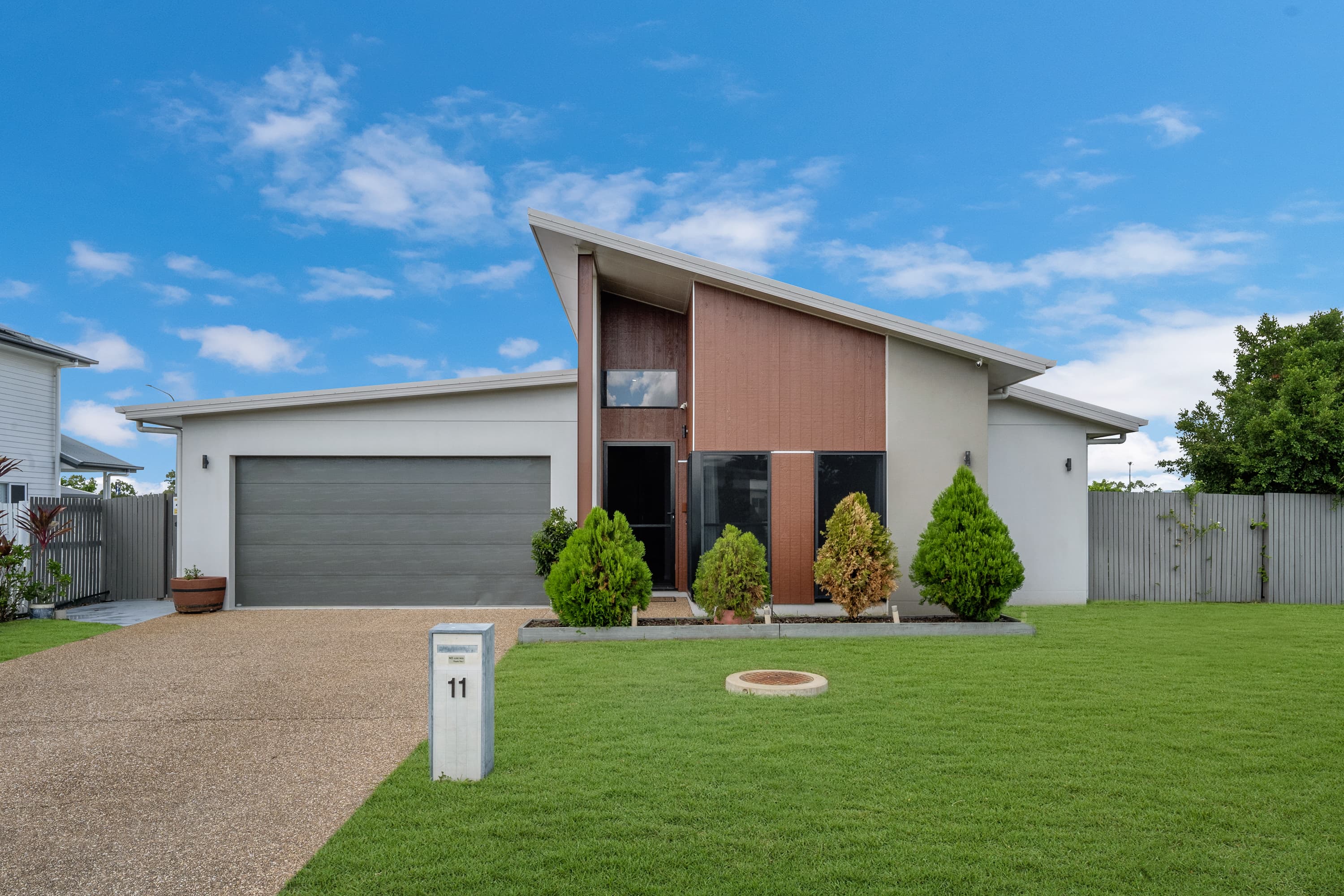11 Crystalbrook Place, Bohle Plains, Bohle Plains - Image 1
