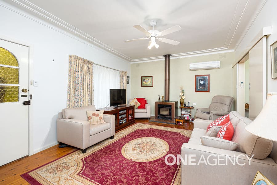 22 COLONG Place, Kooringal, Kooringal - Thumbnail 2