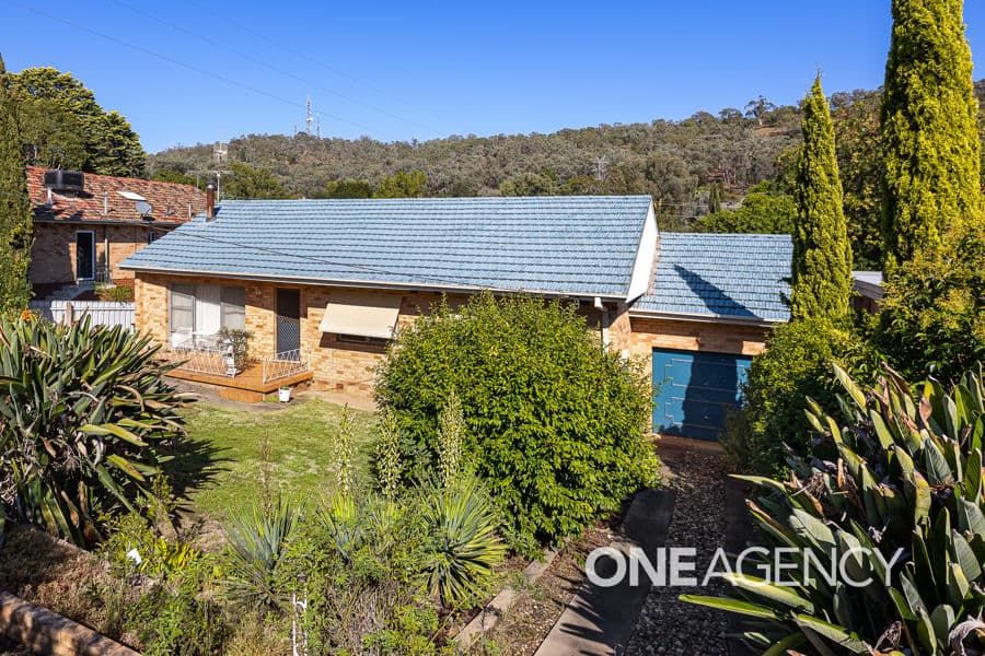22 COLONG Place, Kooringal, Kooringal - Image 1