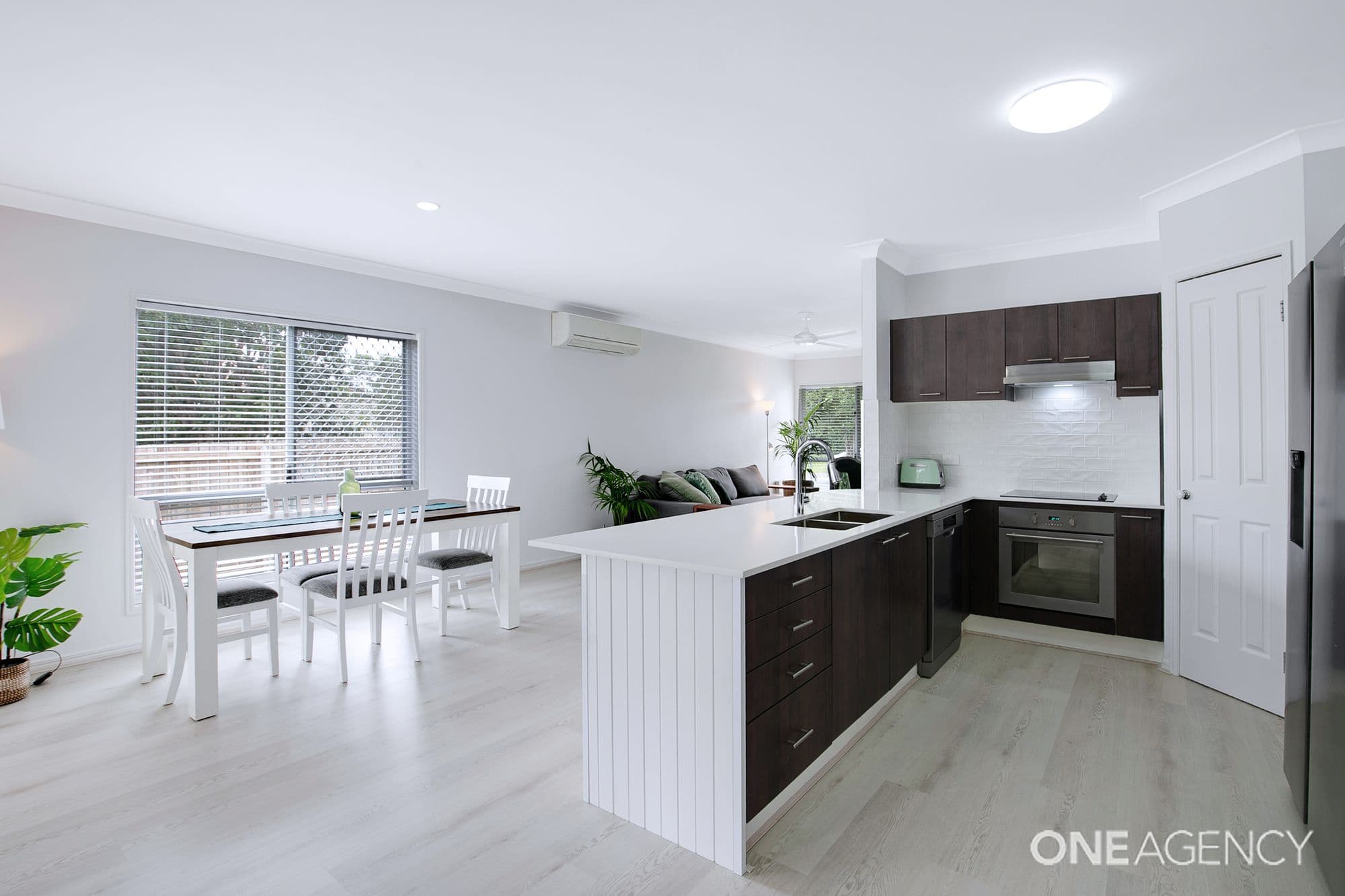 9 Natone Street, Rothwell, Rothwell - Thumbnail 2
