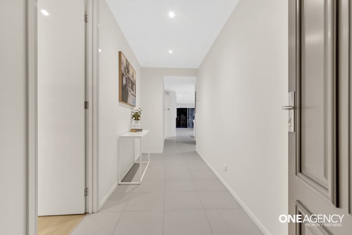 18 Ionian Way, Point Cook, Point Cook - Thumbnail 3