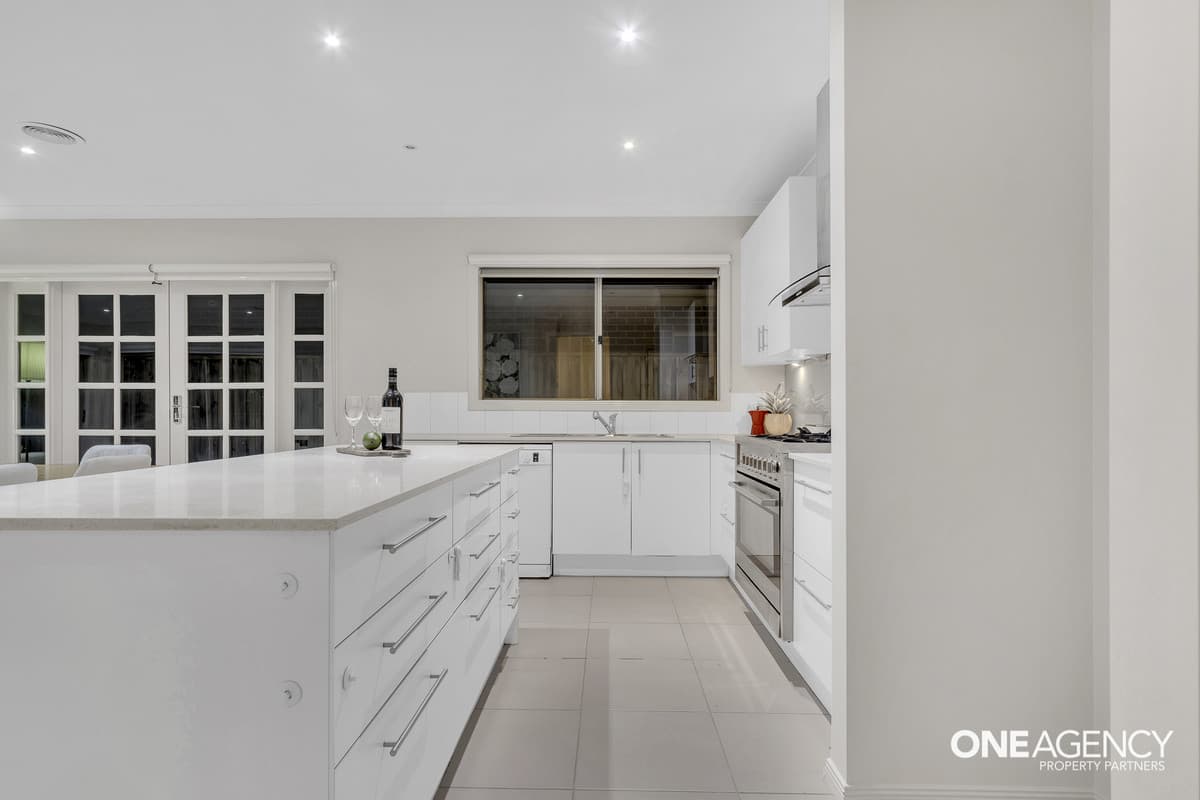 18 Ionian Way, Point Cook, Point Cook - Thumbnail 8