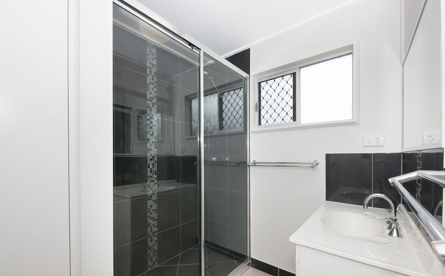 53 Verhoeven Drive, Douglas, Douglas - Thumbnail 4