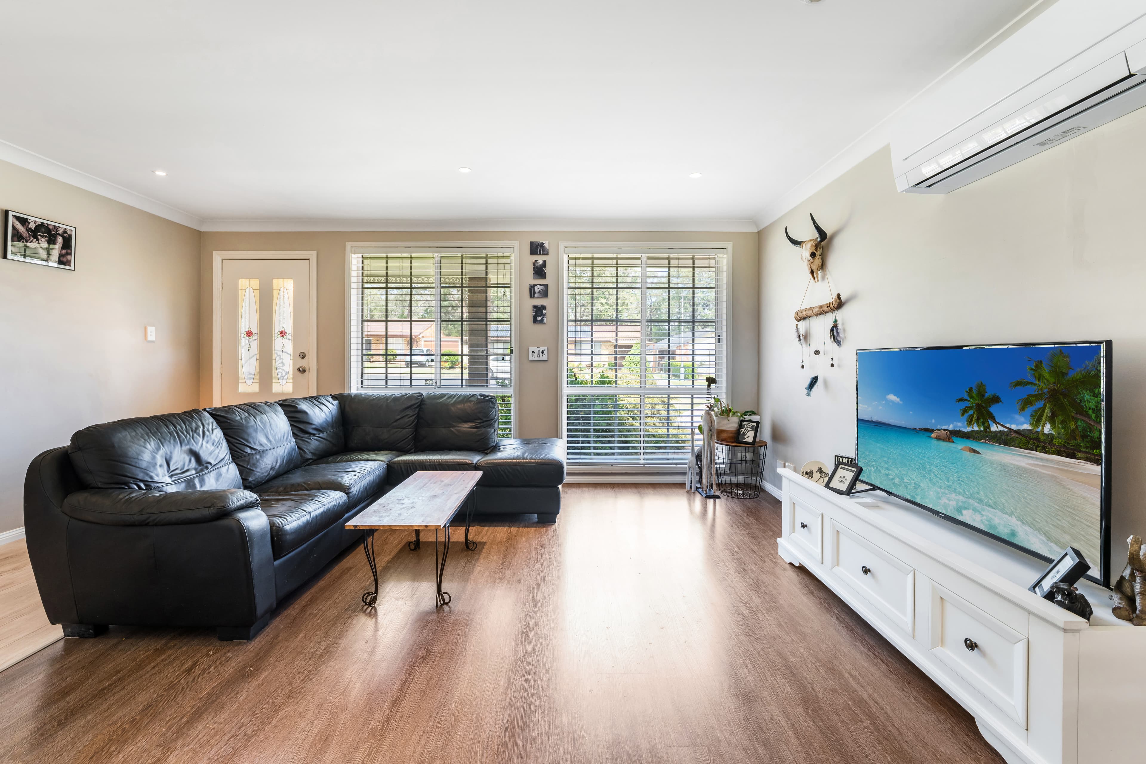 37 Pademelon Avenue, St Helens Park, St Helens Park - Thumbnail 2
