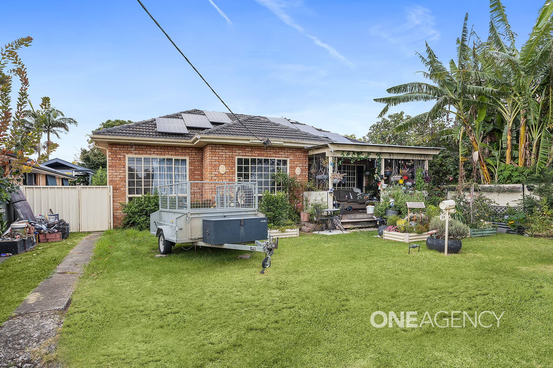 39 Deakin Street, Oak Flats, Oak Flats - Image 1