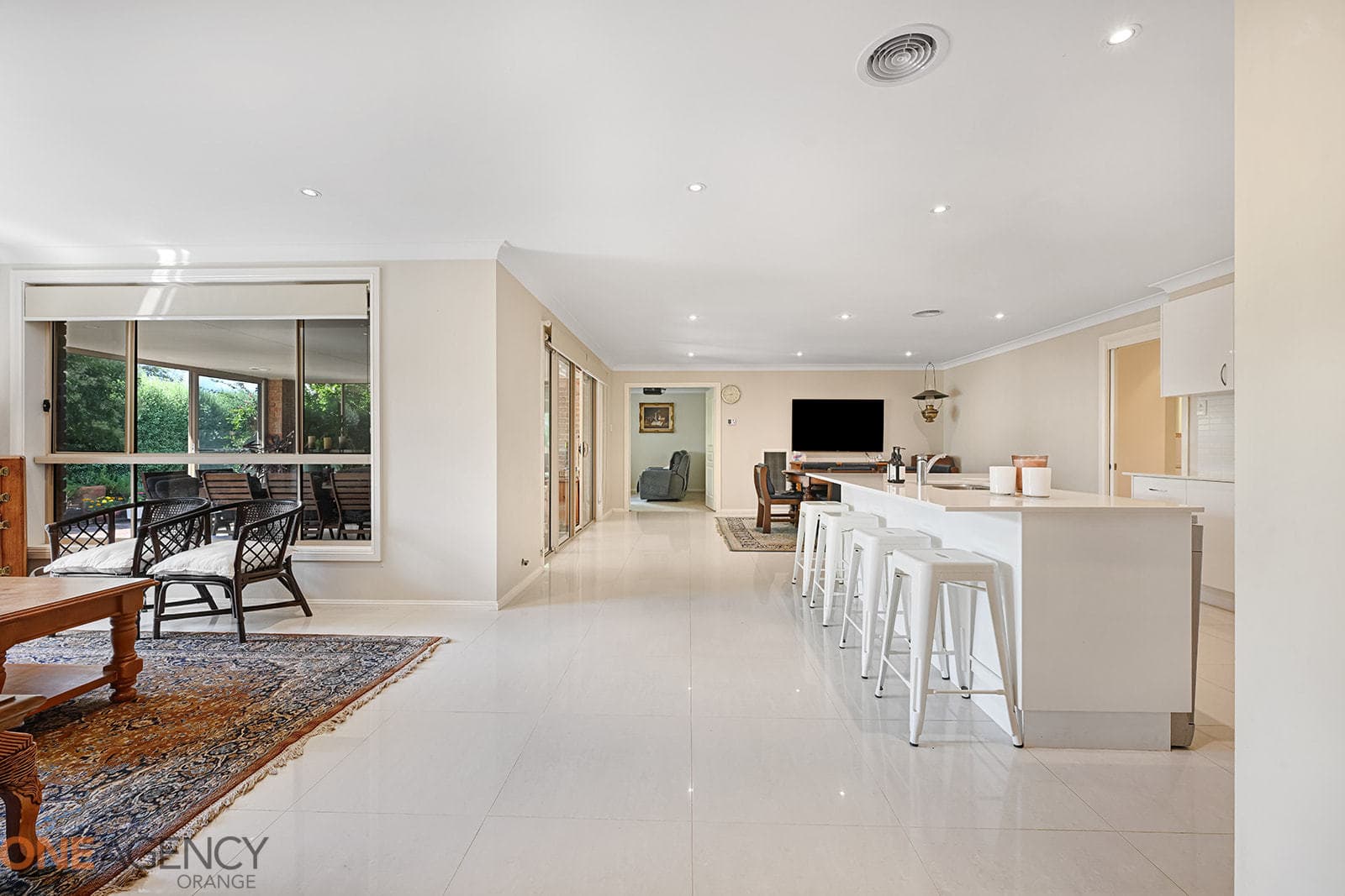 42 William Maker Drive, Orange, Orange - Thumbnail 6
