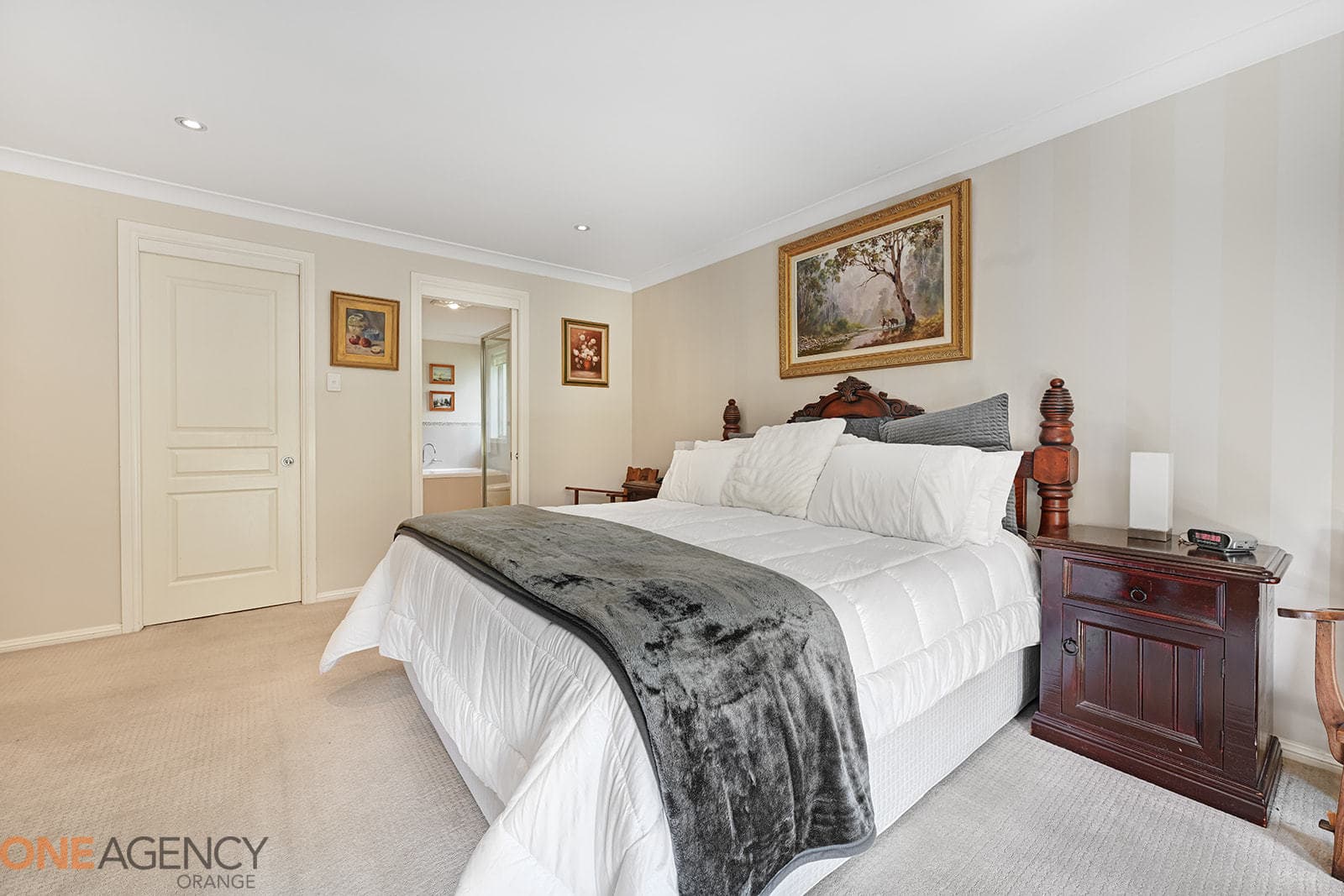 42 William Maker Drive, Orange, Orange - Thumbnail 8