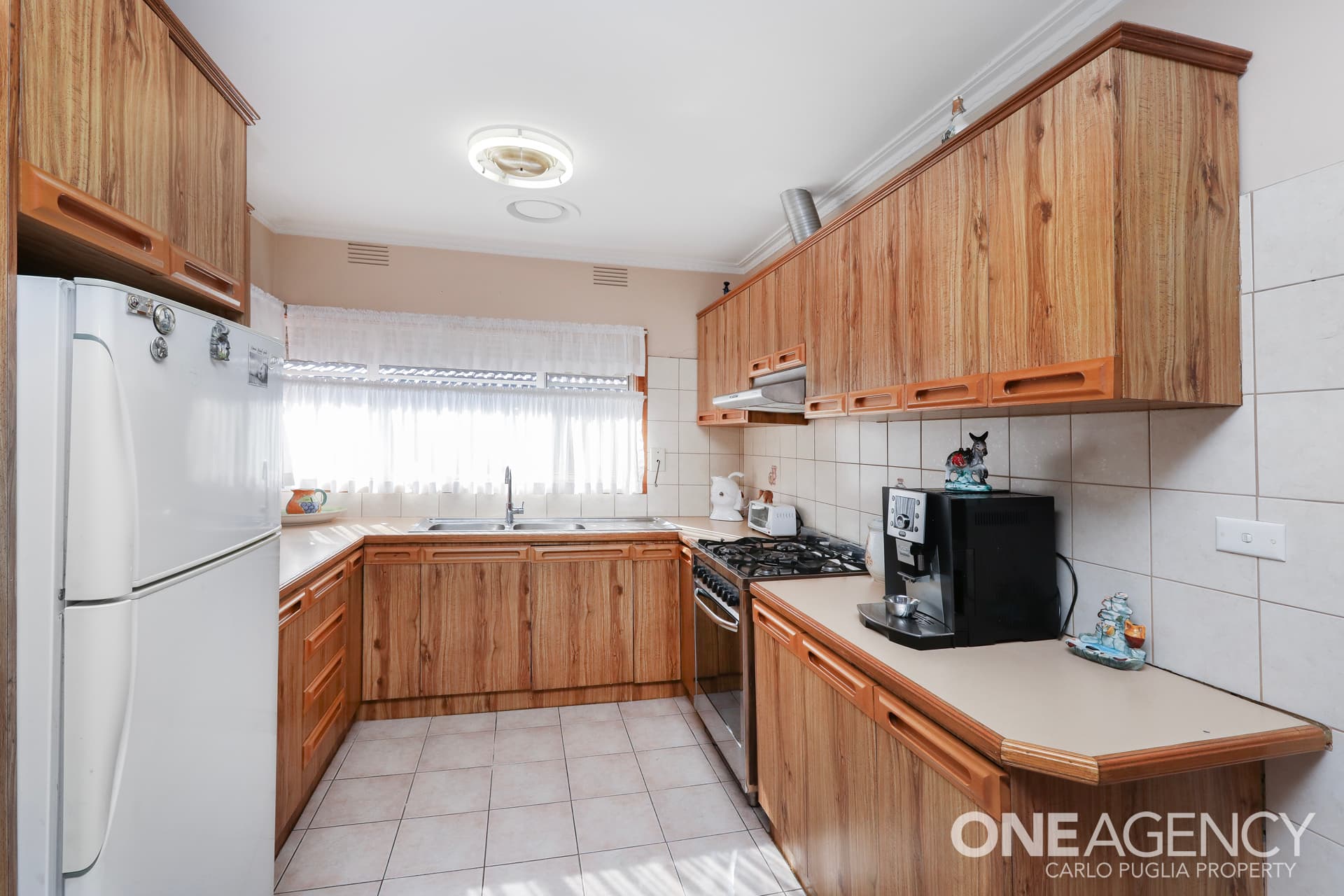 27 Sanders Avenue, Sunshine West, Sunshine West - Thumbnail 4