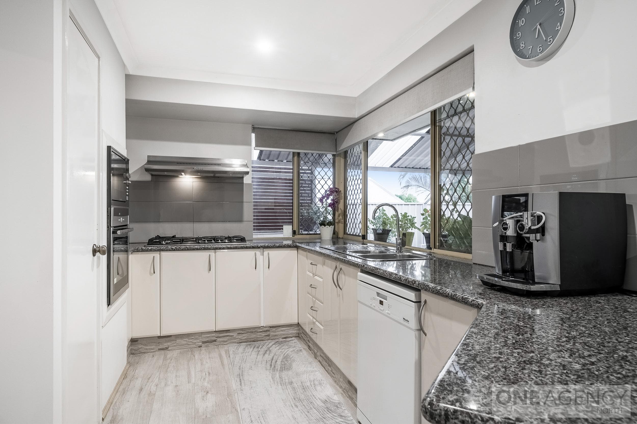 17 St Lawrence Drive, Beechboro, Beechboro - Thumbnail 8