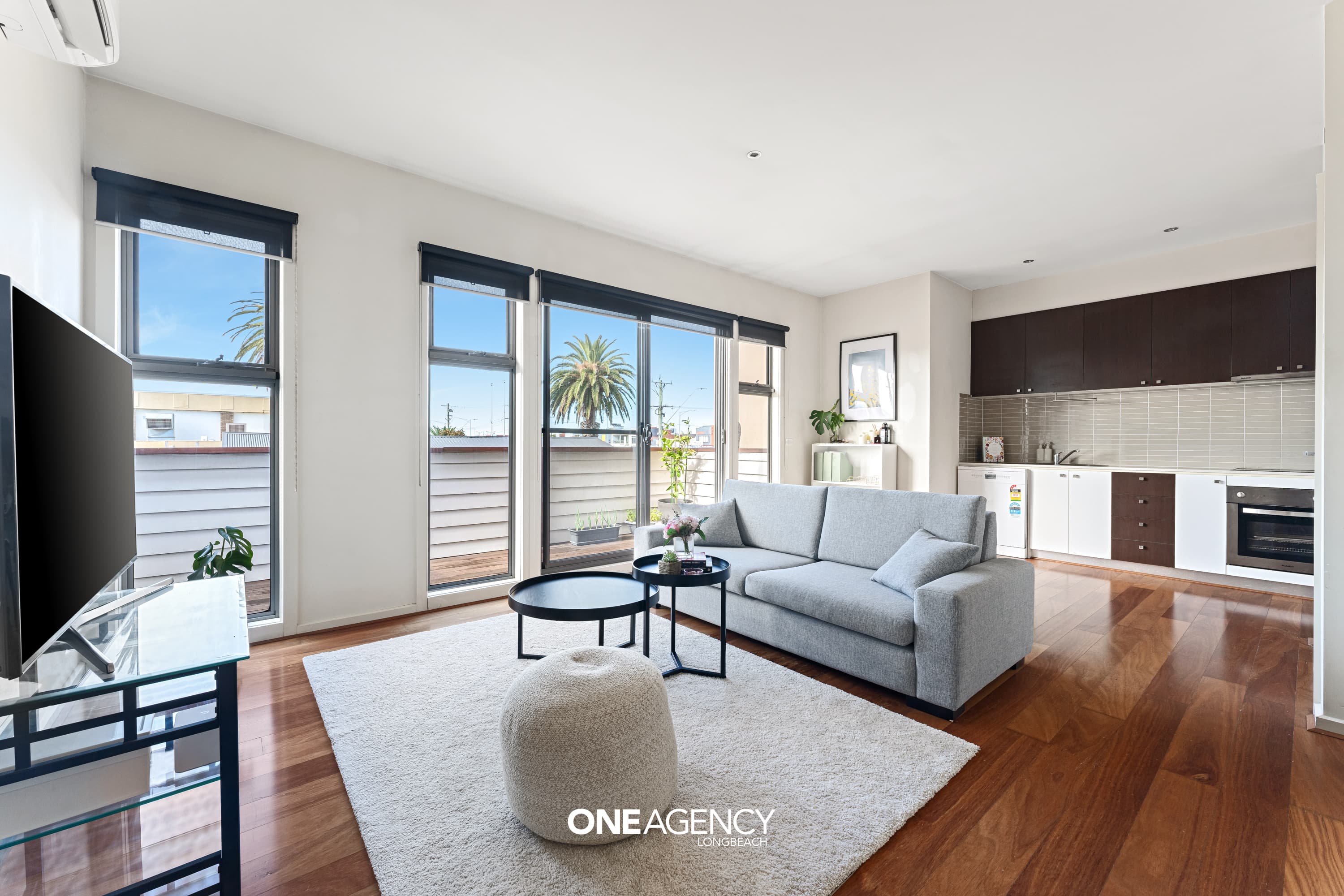 8/1A Thames Promenade, Chelsea, Chelsea - Image 1
