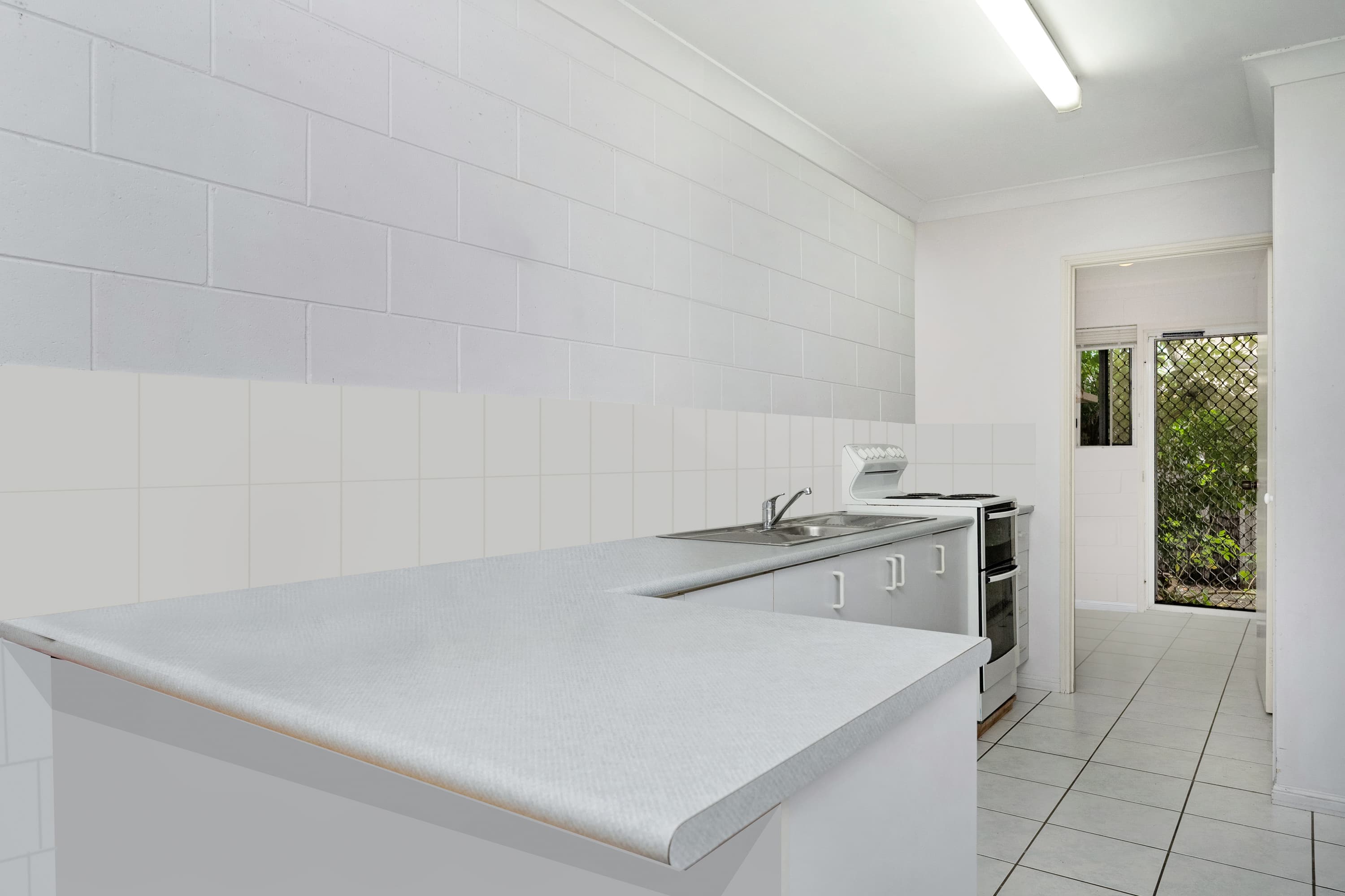 8/73-75 Gorden Street, Garbutt, Garbutt - Thumbnail 3